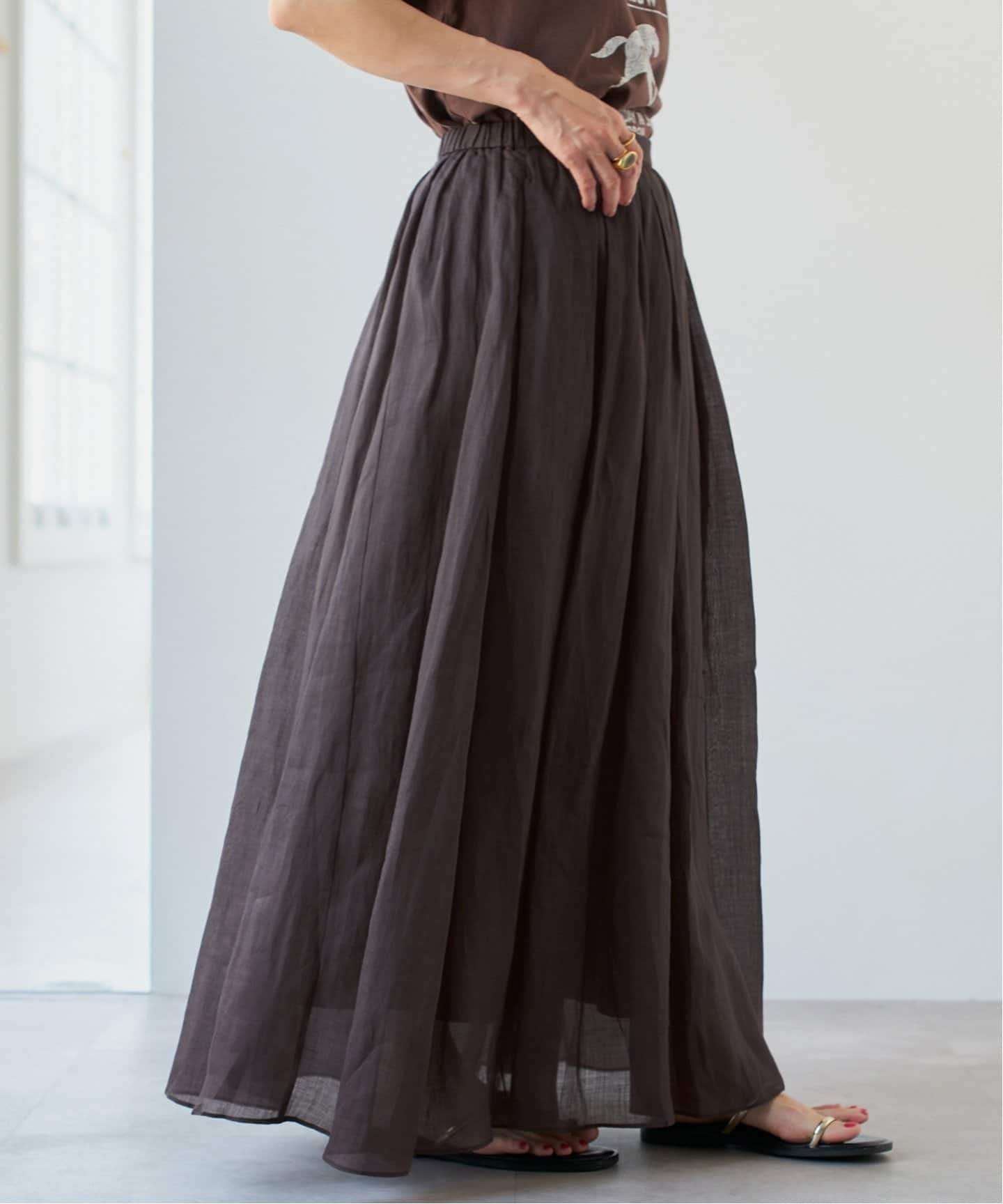 【イエナ/IENA】のラミーギャザーロングスカート インテリア・キッズ・メンズ・レディースファッション・服の通販 founy(ファニー) 　ファッション　Fashion　レディースファッション　Ladies' Fashion Online　スカート　Skirt　ロングスカート　Long Skirt　2025年　2025　2025春夏・S/S　Ss,Spring/Summer,2025　ノースリーブ　No Sleeve　ブラック A|ID: prp329100004591628 ipo3291000000032591883