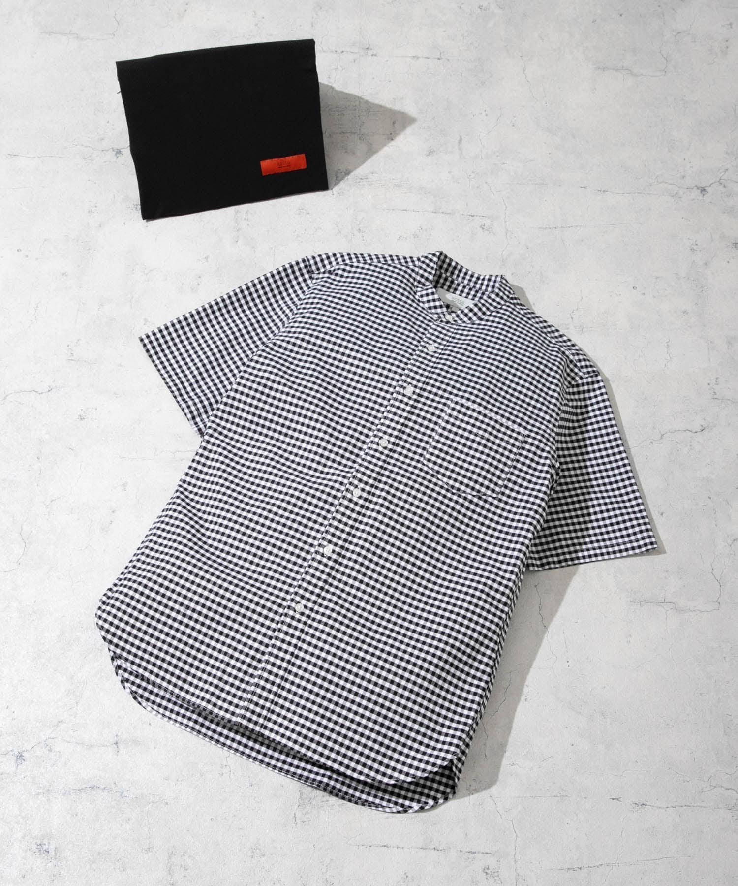 【アーバンリサーチ ロッソ/URBAN RESEARCH ROSSO / MEN】の『抗菌/消臭』『XXLサイズあり』ハイパフォーマンスバンドカラー半袖シャツ インテリア・キッズ・メンズ・レディースファッション・服の通販 founy(ファニー) 　ファッション　Fashion　メンズファッション　Men's Style Online　抗菌　Antibacterial　サマー　Summer　サングラス　Sunglasses　サンダル　Sandals　ショート　Short　シンプル　Simple　ストレッチ　Stretch　スニーカー　Sneakers　スラックス　Slacks　スリーブ　Sleeve　デニム　Denim　バランス　Balance　パフォーマンス　Performance　フィット　Fit　ベーシック　Basic　半袖　Short Sleeve　リュック　Ruck Sack　ワーク　Work　S/S・春夏　Ss・Spring/Summer　おすすめ　Recommend　夏　Summer　旅行　Travel　ビジネス 仕事 通勤　Business　2025年　2025　2025春夏・S/S　Ss,Spring/Summer,2025　BLK CHECK|ID: prp329100004591972 ipo3291000000032681677