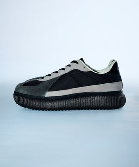 【オニツカ タイガー/Onitsuka Tiger】の【公式ショップ】DELECITY 人気、トレンドファッション・服の通販 founy(ファニー) ファッション Fashion レディースファッション Fashion for Women クッション Cushion, Throw Pillow 定番 Standard, Basic Item |ID:prp329100004591991