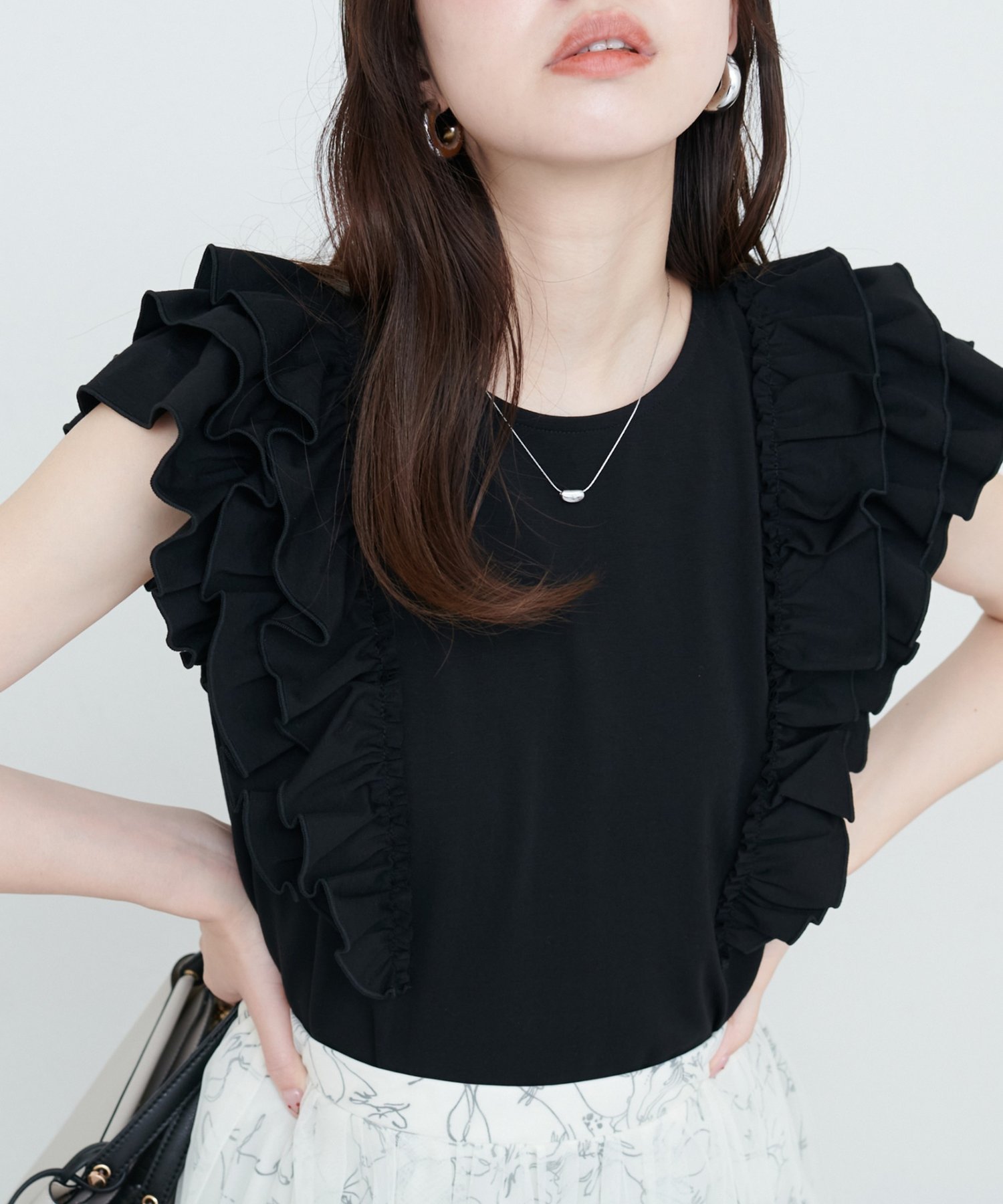 【ナチュラルクチュール/natural couture】の【sherbet line】接触冷感 フリルブラウスTシャツ インテリア・キッズ・メンズ・レディースファッション・服の通販 founy(ファニー) 　ファッション　Fashion　レディースファッション　Fashion for Women　トップス・カットソー　Cut & Sew Tops　シャツ・ブラウス・オフィスカジュアル　Elegant Blouses & Button-Ups　ロングTシャツ・Tシャツ　Longline T-Shirts & Tees　サンダル　Sandals, Summer Shoes　スニーカー　Sneakers, Trainers　デニム　Denim, Jeans Material　フェミニン　Feminine, Girly　フリル　Frill, Ruffle　ペンシル　Pencil, Pencil Skirt　おすすめ　Recommended / Our Picks　夏　Summer　エレガント 上品　Elegant　2025年　2025　2025春夏・S/S　Spring/Summer 2025 SS25　ブラック|ID: prp329100004592004 ipo3291000000032714859