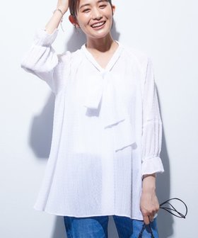 【インディヴィ/INDIVI】の【洗える/シャーリング素材】ボリューム袖エアリーブラウス 人気、トレンドファッション・服の通販 founy(ファニー) ファッション Fashion レディースファッション Fashion for Women トップス・カットソー Cut & Sew Tops シャツ・ブラウス・オフィスカジュアル Elegant Blouses & Button-Ups おすすめ Recommended / Our Picks エアリー Airy Texture コンシャス Conscious, Bodycon シャーリング Shirring, Ruched スキッパー Skipper, Open Collar ストレッチ Stretch, Stretchy Fabric チェック Check, Plaid, Tartan デニム Denim, Jeans Material ワイド Wide, Wide Fit 夏 Summer 洗える Machine Washable |ID:prp329100004592126