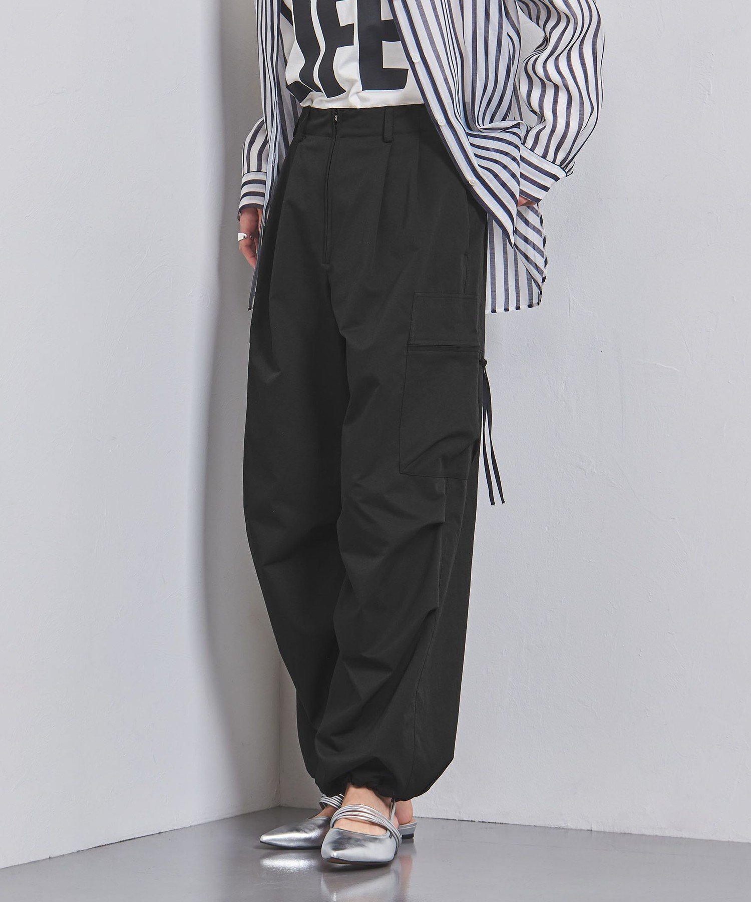 【その他のブランド/Other】のフロントジップ カーゴ パンツ インテリア・キッズ・メンズ・レディースファッション・服の通販 founy(ファニー) 　ファッション　Fashion　レディースファッション　Fashion for Women　パンツ　Pants & Trousers　カーゴパンツ　Cargo Pants, Utility Pants　ジップ　Zip, Zipper　バランス　Balance, Style Balance　フィット　Fit, Slim Fit　フロント　Front, Front Design　ポケット　Pocket, Pocket Detail　BLACK|ID: prp329100004592143 ipo3291000000032993702