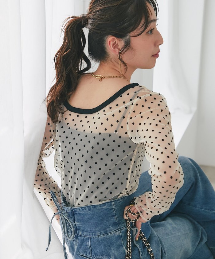 【ラブティックボンボン/La boutique BonBon】の【待望の復刻!全骨格オススメ!】シアードット前後2WAYトップス インテリア・キッズ・メンズ・レディースファッション・服の通販 founy(ファニー) https://founy.com/ ファッション Fashion レディースファッション Fashion for Women トップス・カットソー Cut & Sew Tops おすすめ Recommended / Our Picks インナー Innerwear カットソー Cut and Sewn Top コンパクト Compact, Small Size シアー Sheer, See-Through シンプル Simple, Minimal ドット Polka Dot, Dot Pattern ロング Long, Long-Length エレガント 上品 Elegant |ID: prp329100004592575 ipo3291000000032886661