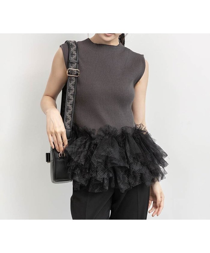 【ランダ/RANDA】のチュールフリルニットトップス インテリア・キッズ・メンズ・レディースファッション・服の通販 founy(ファニー) https://founy.com/ ファッション Fashion レディースファッション Fashion for Women トップス・カットソー Cut & Sew Tops ニット Knit Tops & Sweaters コンパクト Compact, Small Size シンプル Simple, Minimal ドッキング Docking, Mixed Material フィット Fit, Slim Fit ペプラム Peplum, Flared Hem |ID: prp329100004592592 ipo3291000000032605420