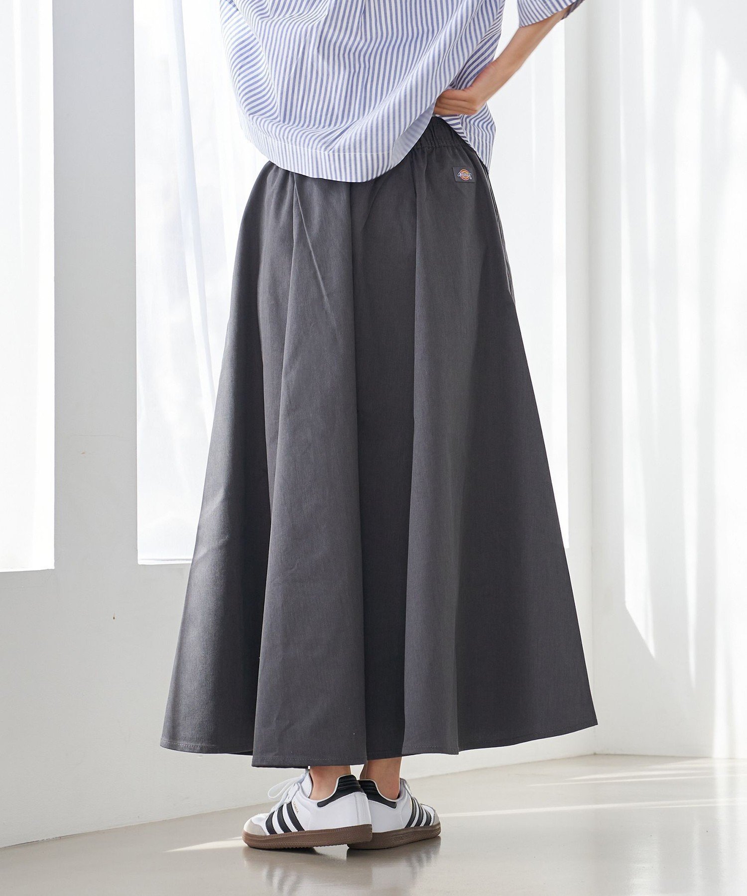 【コーエン/COEN】の【WEB限定】Dickies(ディッキーズ)イージーフレアスカート インテリア・キッズ・メンズ・レディースファッション・服の通販 founy(ファニー) 　ファッション　Fashion　レディースファッション　Ladies' Fashion Online　スカート　Skirt　Aライン/フレアスカート　Flared A-Line Skirts　スニーカー　Sneakers　フィット　Fit　フレア　Flare　ポケット　Pocket　ワーク　Work　おすすめ　Recommend　エレガント 上品　Elegant　DK.GRAY|ID: prp329100004592618 ipo3291000000032605945