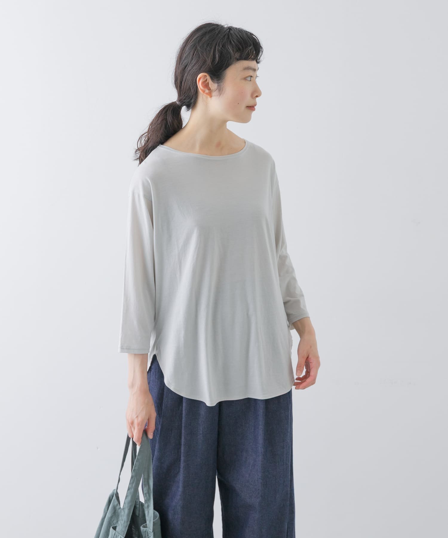 【かぐれ/kagure / URBAN RESEARCH】のシフォン天竺7分袖カットソー インテリア・キッズ・メンズ・レディースファッション・服の通販 founy(ファニー) 　ファッション　Fashion　レディースファッション　Fashion for Women　トップス・カットソー　Cut & Sew Tops　カットソー・ベーシックTシャツ　Cut-and-Sewn Tops / Stretch Tees & Basics　2025年　2025　2025春夏・S/S　Spring/Summer 2025 SS25　おすすめ　Recommended / Our Picks　インナー　Innerwear　エアリー　Airy Texture　カッティング　Cutting Detail　カットソー　Cut and Sewn Top　シアー　Sheer, See-Through　シフォン　Chiffon, Lightweight Fabric　スウェット / スエット　Sweatshirt, Sweatwear　ベスト　Vest, Waistcoat　ラウンド　Round, Round Neck　夏　Summer　S/S・春夏　SS, Spring/Summer, Warm Season　L.GRAY|ID: prp329100004592675 ipo3291000000032763100