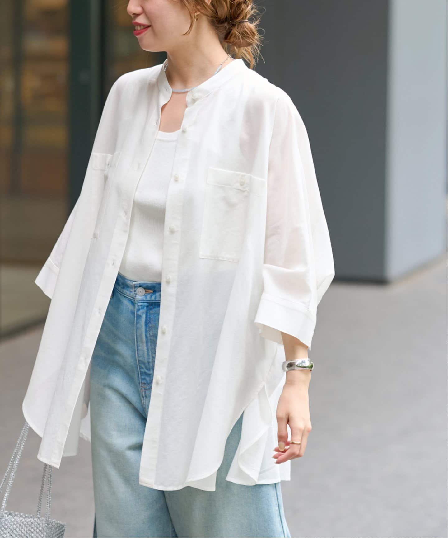 【ジャーナルスタンダード レリューム/JOURNAL STANDARD relume】のナチュラルストレッチドルマンシャツ インテリア・キッズ・メンズ・レディースファッション・服の通販 founy(ファニー) 　ファッション　Fashion　レディースファッション　Fashion for Women　トップス・カットソー　Cut & Sew Tops　シャツ・ブラウス・オフィスカジュアル　Elegant Blouses & Button-Ups　2025年　2025　2025春夏・S/S　Spring/Summer 2025 SS25　ギャザー　Gathered, Ruffled　シアー　Sheer, See-Through　シンプル　Simple, Minimal　ヨーク　Yoke, Yoke Design　ホワイト|ID: prp329100004592807 ipo3291000000033593356