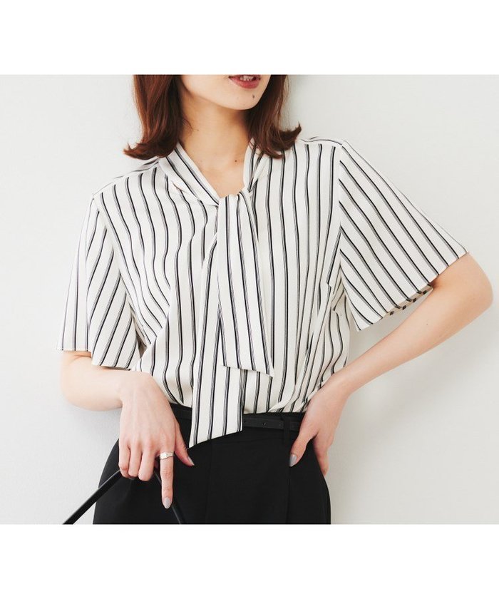 【アンタイトル/UNTITLED】の袖ラッフルボウタイブラウス インテリア・キッズ・メンズ・レディースファッション・服の通販 founy(ファニー) https://founy.com/ ファッション Fashion レディースファッション Ladies' Fashion Online トップス・カットソー Tops/Tshirt シャツ/ブラウス Shirts/Blouses おすすめ Recommend インナー Inner シンプル Simple ジャケット Jacket ジョーゼット Georgette ストライプ Stripe プリント Print ラッフル Raffle |ID: prp329100004592904 ipo3291000000032609741
