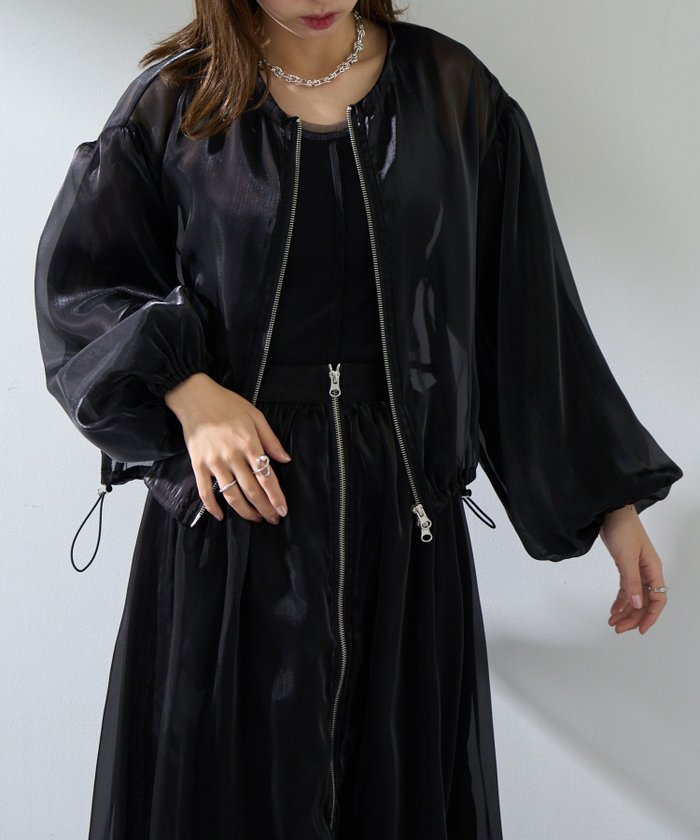 【その他のブランド/Other】のMAISON BREEZE reveur/箔オーガンジーバルーンジャケット trc インテリア・キッズ・メンズ・レディースファッション・服の通販 founy(ファニー) https://founy.com/ ファッション Fashion レディースファッション Fashion for Women アウター Coat / Outerwear Collection レディースジャケット・軽アウター Jackets 2025年 2025 2025春夏・S/S Spring/Summer 2025 SS25 エアリー Airy Texture オーガンジー Organza Fabric キャミソール Camisole, Spaghetti Strap Top ジャケット Jacket, Outerwear バルーン Balloon, Balloon Silhouette 再入荷 Restock / Back in Stock 夏 Summer S/S・春夏 SS, Spring/Summer, Warm Season |ID: prp329100004592951 ipo3291000000032974952