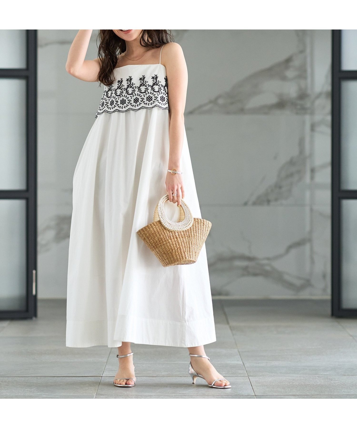 【ラブティックボンボン/La boutique BonBon】の【お上品映え◎】スカラップ刺繍Aラインキャミワンピース インテリア・キッズ・メンズ・レディースファッション・服の通販 founy(ファニー) 　ファッション　Fashion　レディースファッション　Ladies' Fashion Online　ワンピース　Dress　キャミワンピース　No Sleeve Dresses　おすすめ　Recommend　キャミワンピース　Cami Dress　スカラップ　Scalloped　ペチコート　Petticoat　ポケット　Pocket　ラッフル　Raffle　エレガント 上品　Elegant　夏　Summer　ホワイト|ID: prp329100004593658 ipo3291000000032619411