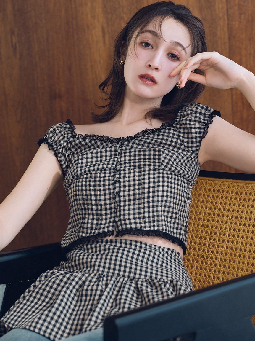 【リリーブラウン/Lily Brown】のコットンレースヴィンテージブラウス インテリア・キッズ・メンズ・レディースファッション・服の通販 founy(ファニー) 　ファッション　Fashion　レディースファッション　Fashion for Women　トップス・カットソー　Cut & Sew Tops　シャツ・ブラウス・オフィスカジュアル　Elegant Blouses & Button-Ups　ガーリー　Girly, Feminine Style　ギンガム　Gingham, Gingham Fabric　クラシカル　Classical, Vintage-Inspired　ストライプ　Stripe, Striped Pattern　チェック　Check, Plaid, Tartan　フェミニン　Feminine, Girly　フロント　Front, Front Design　エレガント 上品　Elegant　無地　Plain, Solid Color　CHECK[931]|ID: prp329100004593669 ipo3291000000033306170