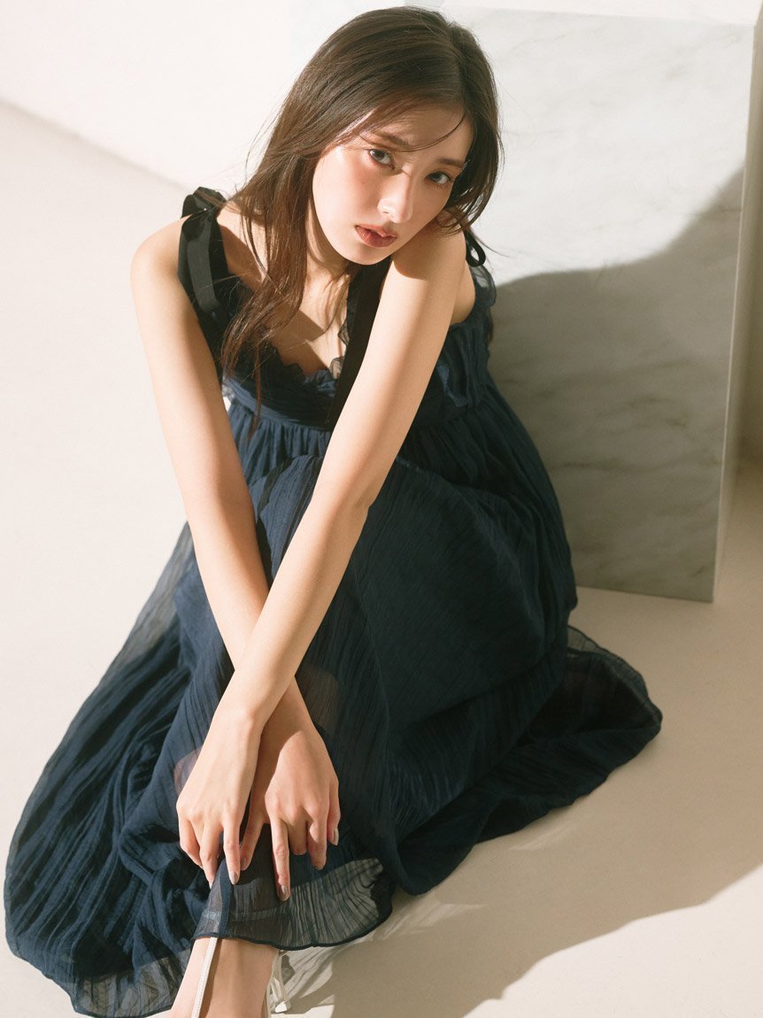 【スナイデル/SNIDEL】のシアーシフォンワッシャーワンピース インテリア・キッズ・メンズ・レディースファッション・服の通販 founy(ファニー) 　ファッション　Fashion　レディースファッション　Ladies' Fashion Online　ワンピース　Dress　ウェーブ　Wave　シアー　Sheer　シャーリング　Shirring　ストレート　Straight　タフタ　Taffeta　トレンド　Trend　フィット　Fit　フェミニン　Feminine　フリル　Frills　リボン　Ribbon　リュクス　Luxe　ロング　Long　おすすめ　Recommend　NVY[089]|ID: prp329100004593722 ipo3291000000032622338