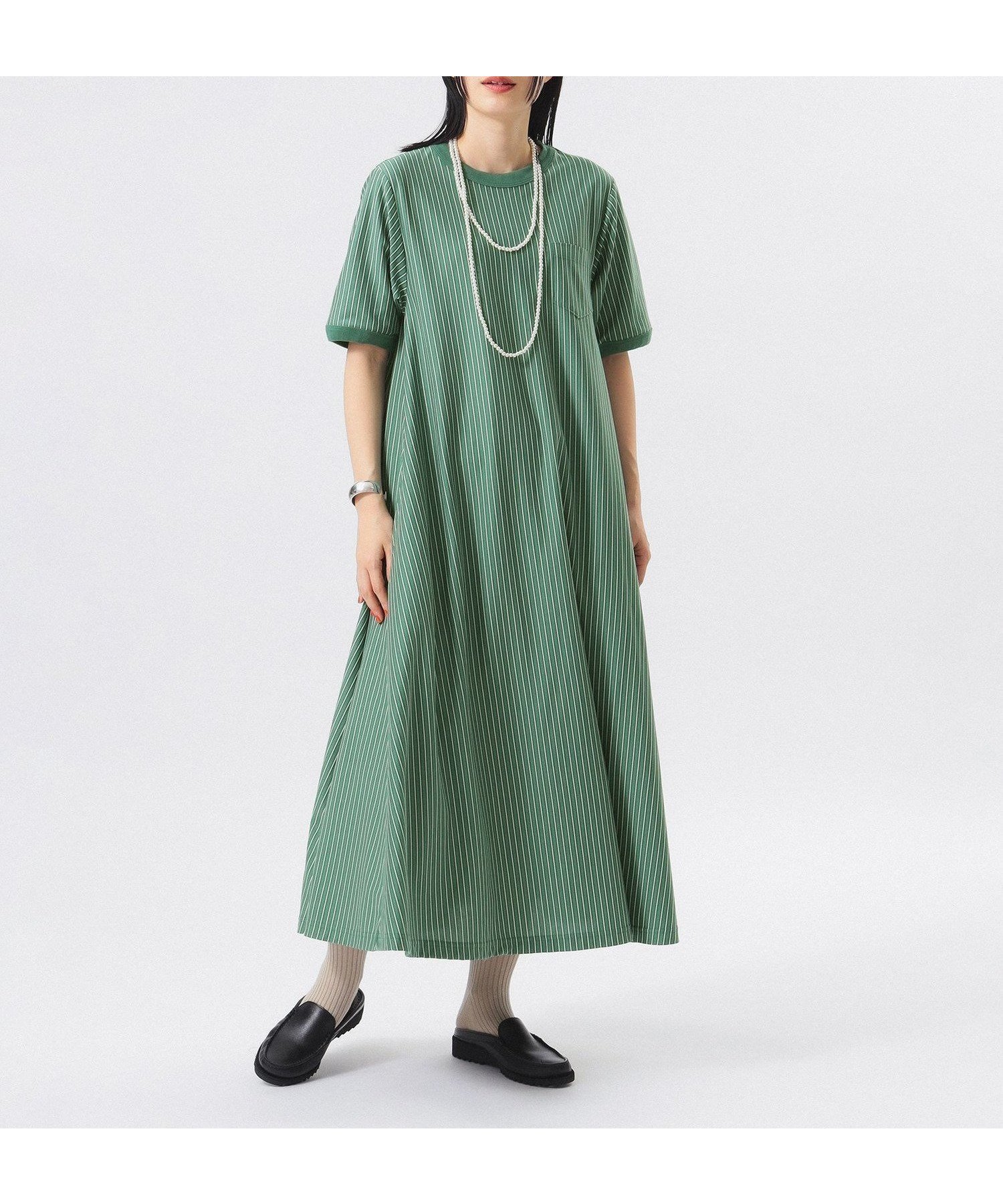 【ビームス ウイメン/BEAMS】のカット ツイル マキシ ワンピース 25SS リラックスワンピース イージーケア インテリア・キッズ・メンズ・レディースファッション・服の通販 founy(ファニー) 　ファッション　Fashion　レディースファッション　Ladies' Fashion Online　ワンピース　Dress　カットソー　Cut And Sew　ストライプ　Stripe　ツイル　Twill　定番　Standard　ベスト　Vest　マキシ　Maxi　リラックス　Relax　楽ちん　Easy　おすすめ　Recommend　夏　Summer　エレガント 上品　Elegant　2025年　2025　2025春夏・S/S　Ss,Spring/Summer,2025　GREEN|ID: prp329100004593736 ipo3291000000032622937