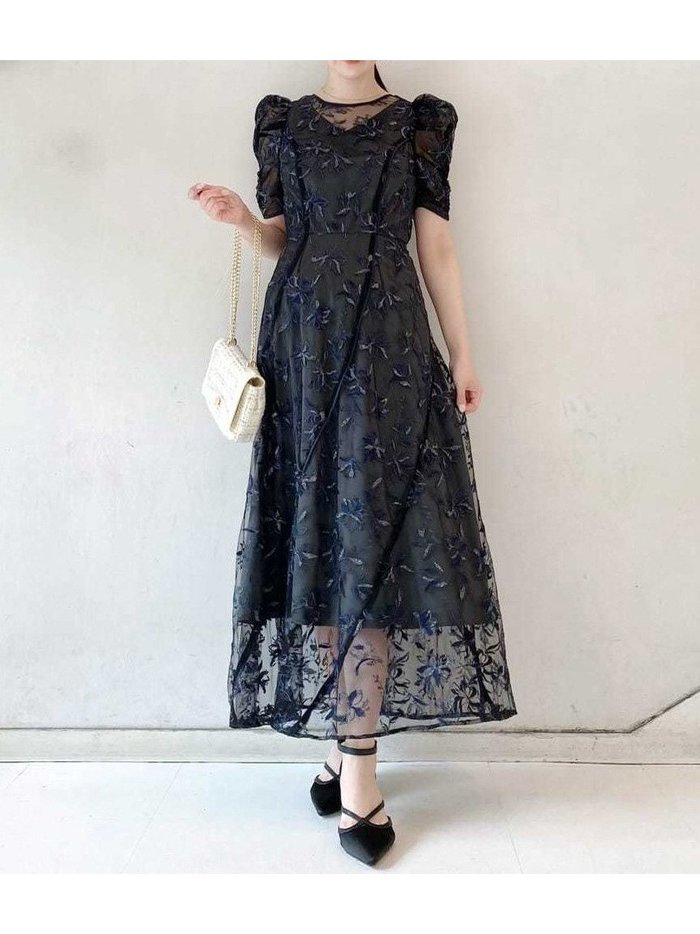 【リリーブラウン/Lily Brown】のチュール刺繍ドレス インテリア・キッズ・メンズ・レディースファッション・服の通販 founy(ファニー) https://founy.com/ ファッション Fashion レディースファッション Ladies' Fashion Online ワンピース Dress ドレス Party Dresses チュール Tulle ドッキング Docking ドレス Dress パイピング Piping エレガント 上品 Elegant 人気 Popularity |ID: prp329100004593811 ipo3291000000032624382