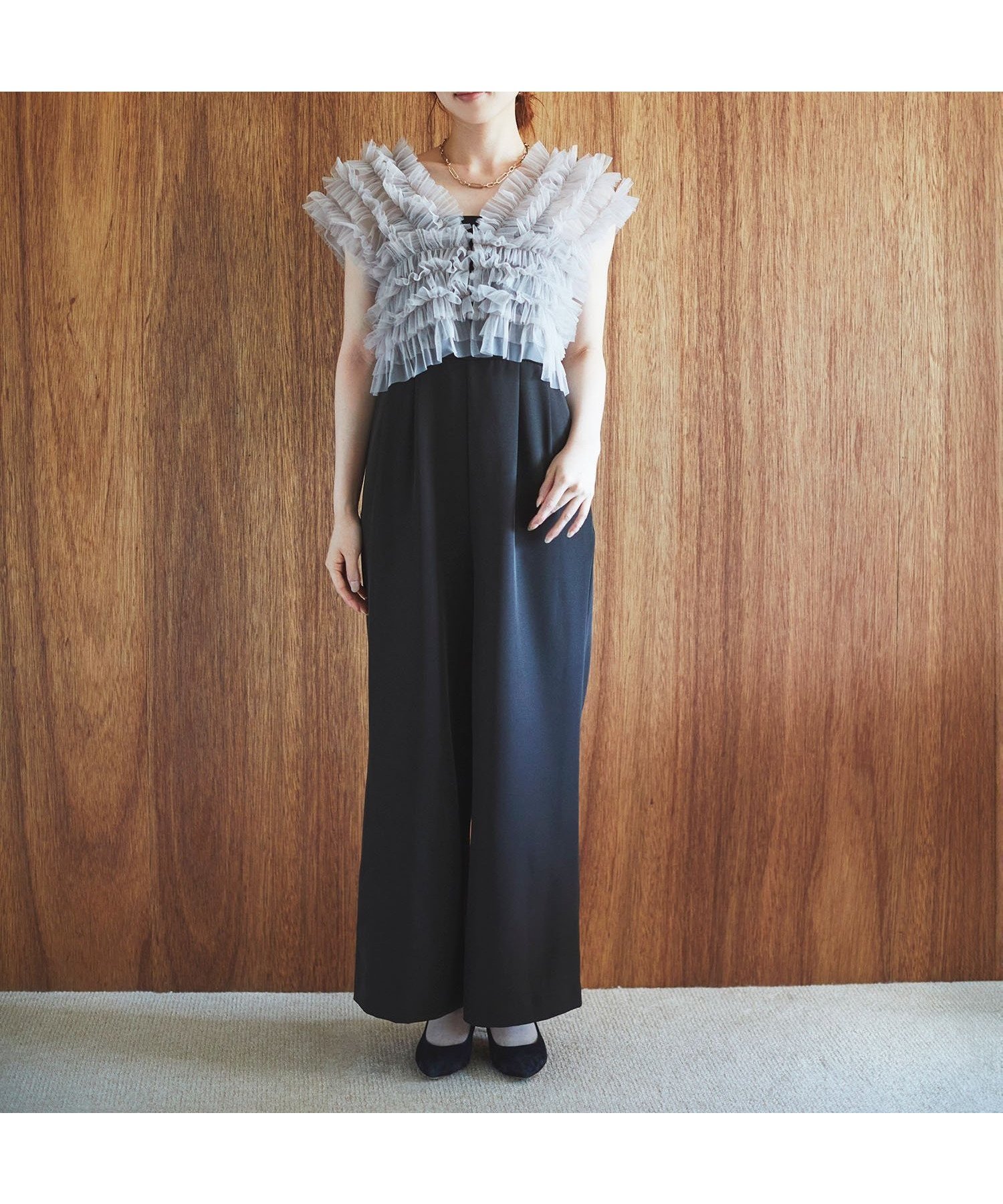 【ルクールブラン/le.coeur blanc】のチュールベストオールインワンドレス インテリア・キッズ・メンズ・レディースファッション・服の通販 founy(ファニー) 　ファッション　Fashion　レディースファッション　Ladies' Fashion Online　アウター　Coat Outerwear　トップス・カットソー　Tops/Tshirt　ベスト/ジレ　Gilets/Vests　ワンピース　Dress　ドレス　Party Dresses　オールインワン ワンピース　All In One Dress　オフショル　Off Shoulder　ドレス　Dress　結婚式　Wedding Ceremony　ブラック|ID: prp329100004593850 ipo3291000000032625068