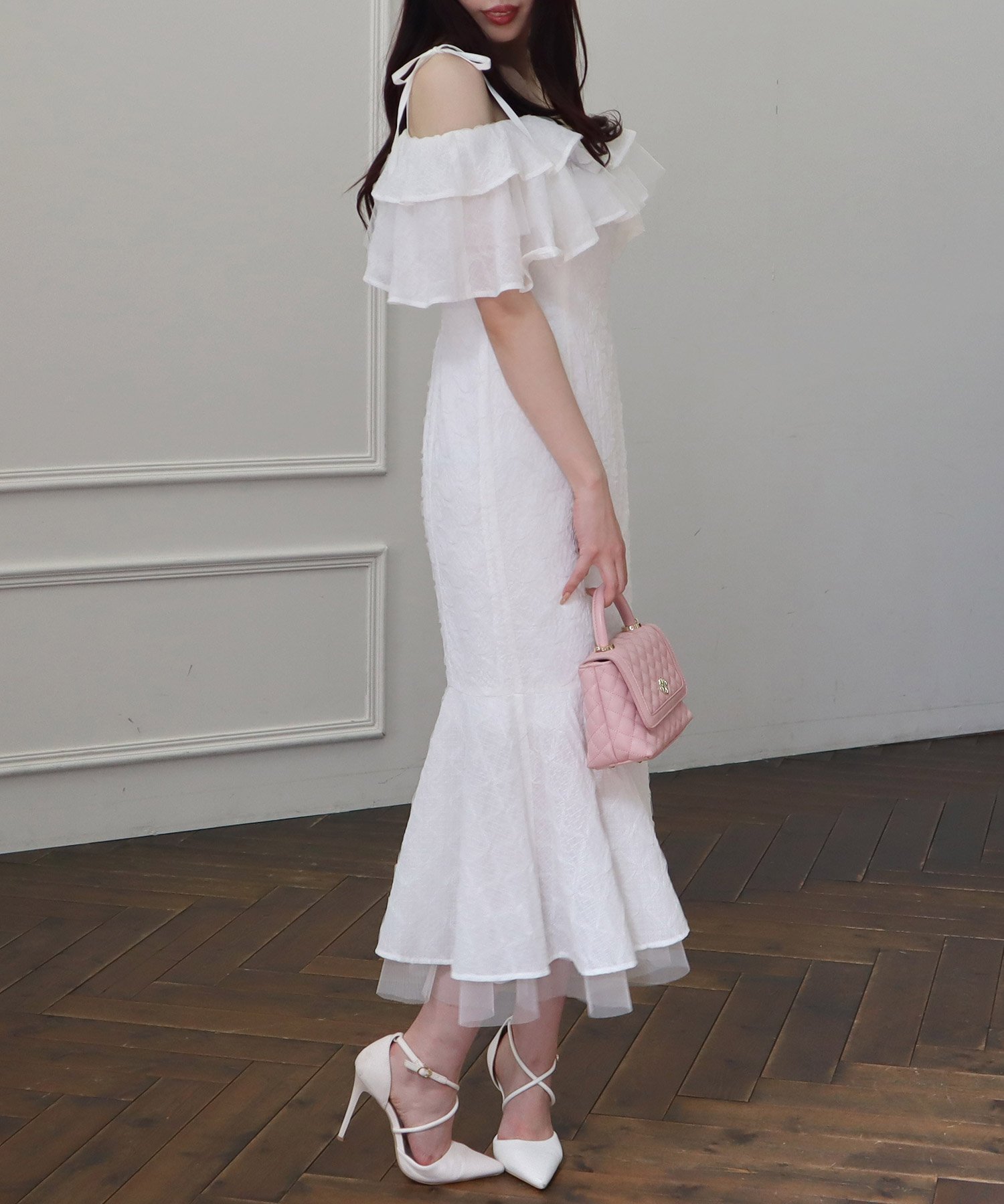 【ロイヤルパーティー/ROYAL PARTY】のラッフルフリルオフショルマーメイドワンピース 人気、トレンドファッション・服の通販 founy(ファニー) 　ファッション　Fashion　レディースファッション　Ladies' Fashion Online　ワンピース　Dress　エレガント 上品　Elegant　デコルテ　Decolletage　ラグジュアリー　Luxury　ラッフル　Raffle　 other-1|ID: prp329100004593897 ipo3291000000032625947