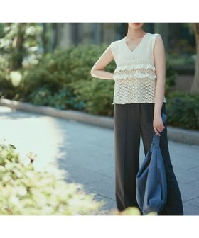 【ナチュラル ビューティー ベーシック/NATURAL BEAUTY BASIC】の透かし編みフリルニット 人気、トレンドファッション・服の通販 founy(ファニー) ファッション Fashion レディースファッション Fashion for Women トップス・カットソー Cut & Sew Tops ニット Knit Tops & Sweaters コンパクト Compact, Small Size デニム Denim, Jeans Material フリル Frill, Ruffle ミックス Mix, Mixed Style 夏 Summer 透かし Cut-Out, Lacework |ID:prp329100004593939