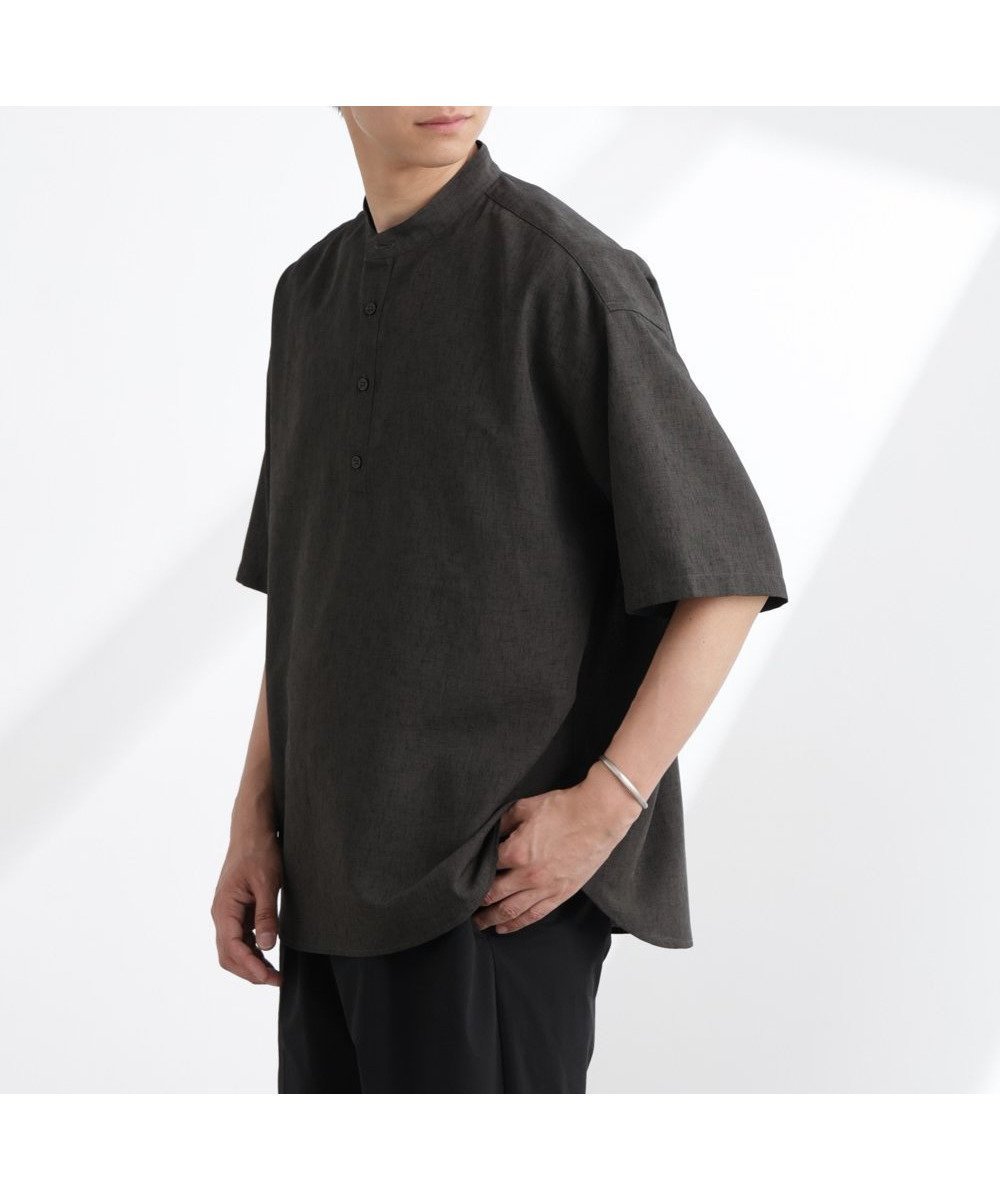 【ナノ ユニバース/nano universe / MEN】のテックリネンバンドカラープルオーバーシャツ 半袖 インテリア・キッズ・メンズ・レディースファッション・服の通販 founy(ファニー) 　ファッション　Fashion　メンズファッション　Men's Style Online　トップス・カットソー　Tops/Tshirt/Men　シャツ　Shirts　スタンダード　Standard　スラックス　Slacks　定番　Standard　半袖　Short Sleeve　リネン　Linen　ワイド　Wide　おすすめ　Recommend　2025年　2025　2025春夏・S/S　Ss,Spring/Summer,2025　チャコール3|ID: prp329100004594010 ipo3291000000032627986