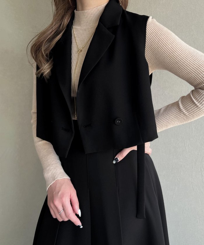 【ジュノア/JUNOAH】のショートベスト+スカートセットアップ インテリア・キッズ・メンズ・レディースファッション・服の通販 founy(ファニー) https://founy.com/ ファッション Fashion レディースファッション Ladies' Fashion Online アウター Coat Outerwear セットアップ Setup スカート Skirt ショート Short セットアップ Set Up ベスト Vest |ID: prp329100004594397 ipo3291000000032637290