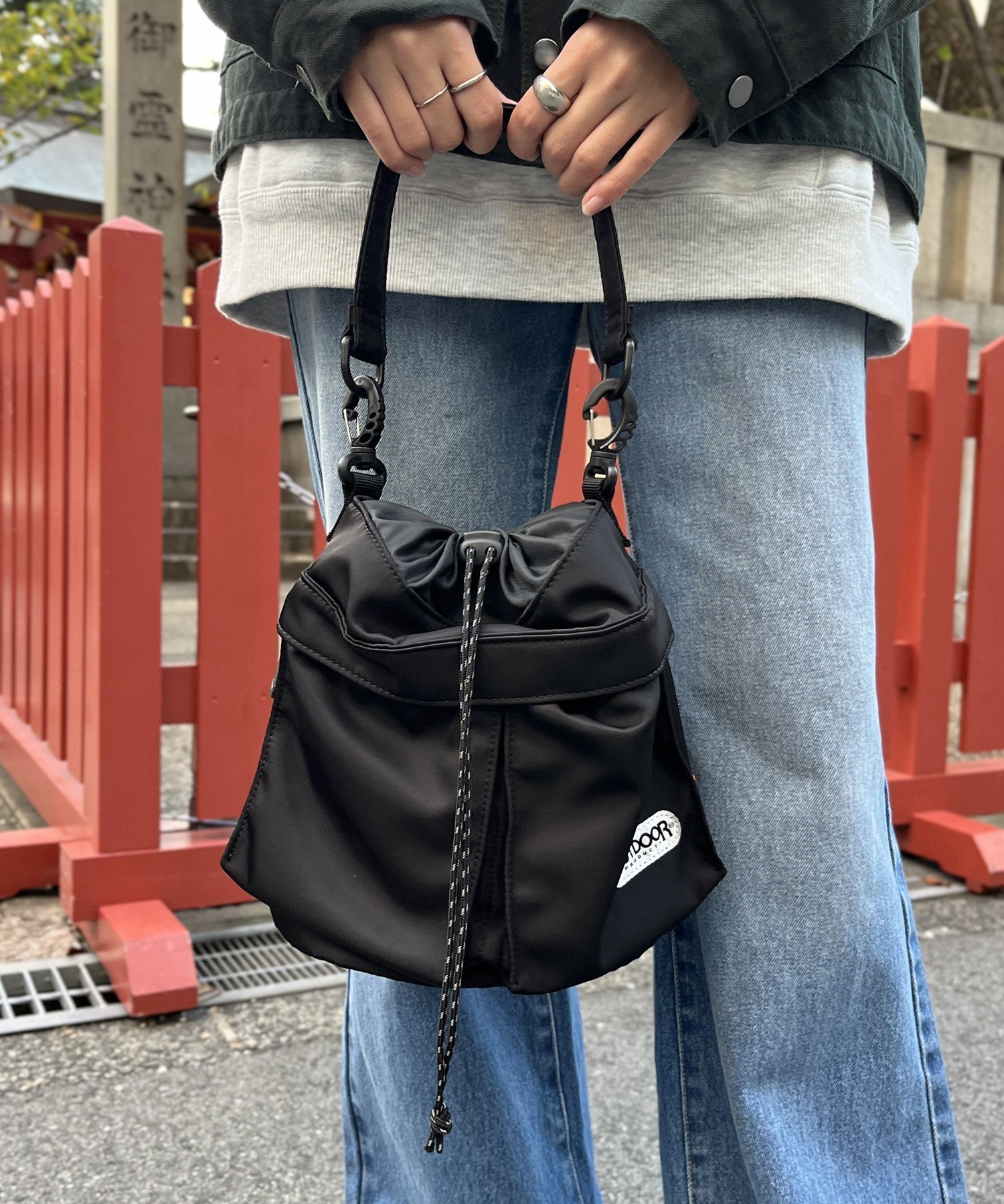 【シーピーシーエム/CPCM】の【OUTDOOR PRODUCTS】巾着ショルダー 人気、トレンドファッション・服の通販 founy(ファニー) 　ファッション　Fashion　レディースファッション　Ladies' Fashion Online　アウトドア　Outdoor　アンダー　Under　クッション　Cushion　シューズ　Shoes　ショルダー　Shoulder　ステーショナリー　Stationery　スマート　Smart　ポケット　Pocket　ミリタリー　Military　巾着　Purse　時計　Clock　 other-1|ID: prp329100004594531 ipo3291000000032639547
