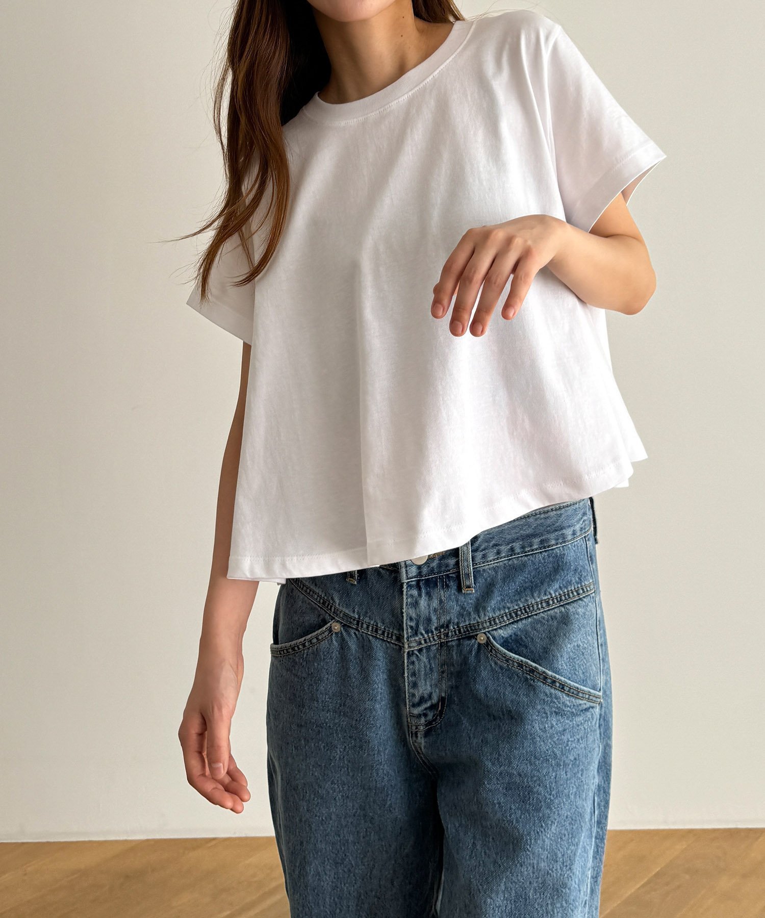 【キャナルジーン/CANAL JEAN】のEl mar フレアTシャツ インテリア・キッズ・メンズ・レディースファッション・服の通販 founy(ファニー) 　ファッション　Fashion　レディースファッション　Ladies' Fashion Online　トップス・カットソー　Tops/Tshirt　シャツ/ブラウス　Shirts/Blouses　ロング / Tシャツ　T-Shirts　シンプル　Simple　デニム　Denim　フレア　Flare　ボトム　Bottom　半袖　Short Sleeve　無地　Plain Color　ホワイト|ID: prp329100004594548 ipo3291000000032639740