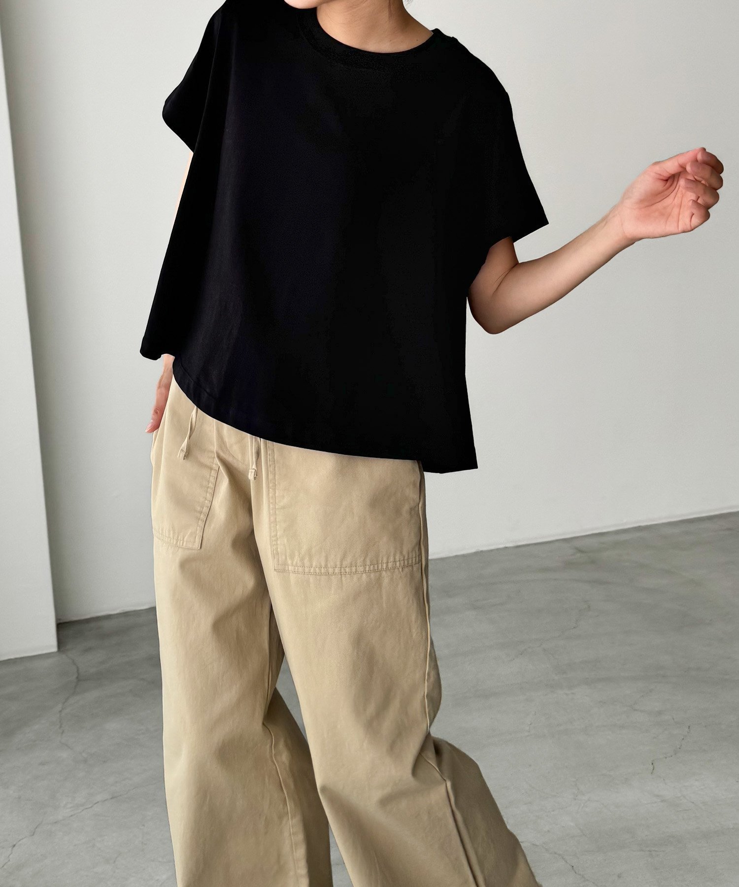 【キャナルジーン/CANAL JEAN】のEl mar フレアTシャツ インテリア・キッズ・メンズ・レディースファッション・服の通販 founy(ファニー) 　ファッション　Fashion　レディースファッション　Ladies' Fashion Online　トップス・カットソー　Tops/Tshirt　シャツ/ブラウス　Shirts/Blouses　ロング / Tシャツ　T-Shirts　シンプル　Simple　デニム　Denim　フレア　Flare　ボトム　Bottom　半袖　Short Sleeve　無地　Plain Color　ブラック|ID: prp329100004594548 ipo3291000000032639744