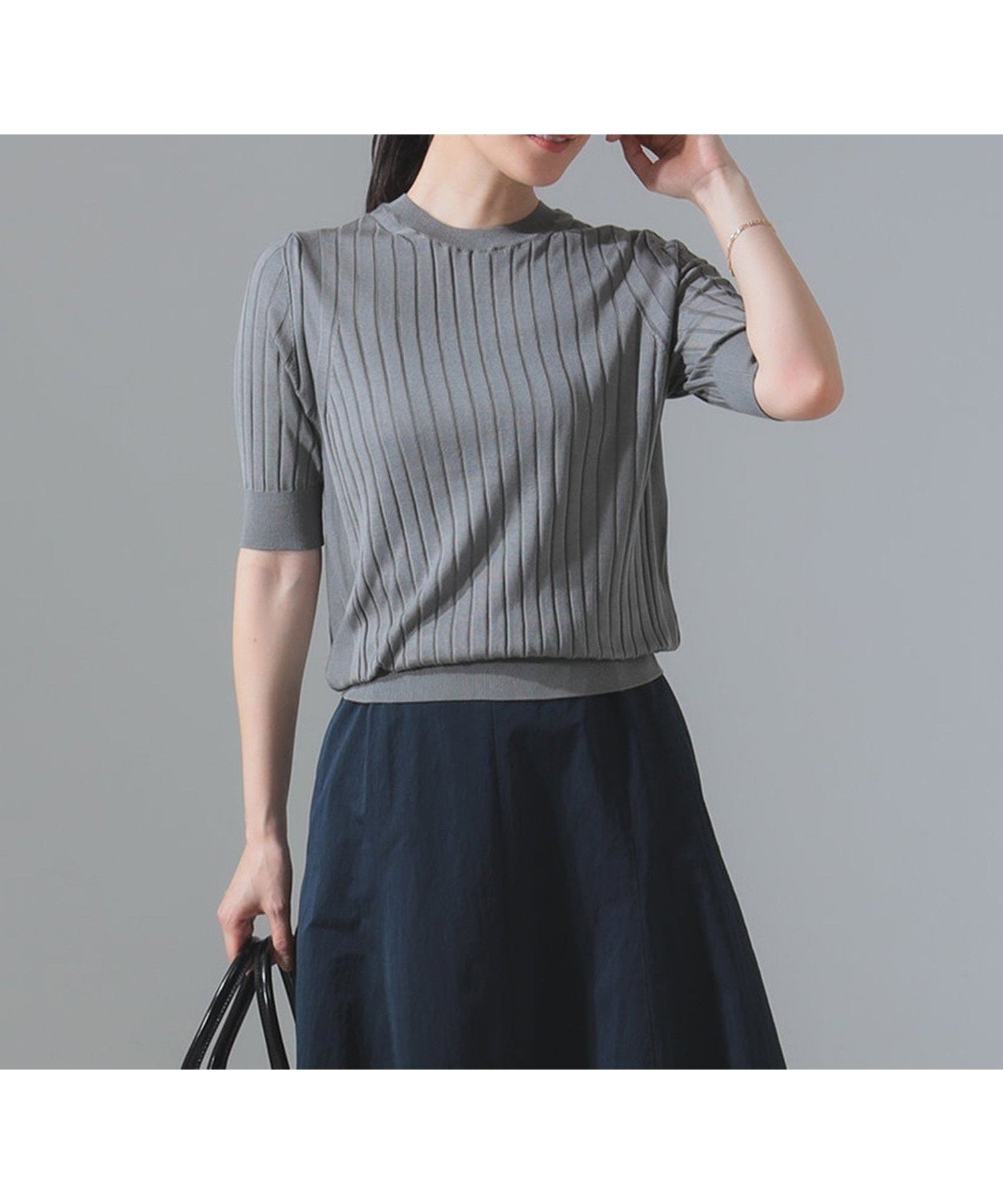 【デミルクス ビームス/Demi-Luxe BEAMS】の【6/25新規値下げ】【ビームスの百名品】SLOANE / 18ゲージ ワイドリブ ハーフスリーブ ニット インテリア・キッズ・メンズ・レディースファッション・服の通販 founy(ファニー) 　ファッション　Fashion　レディースファッション　Ladies' Fashion Online　トップス・カットソー　Tops/Tshirt　ニット　Knit Tops　おすすめ　Recommend　アンサンブル　Ensemble　カーディガン　Cardigan　シルク　Silk　スリーブ　Sleeve　ハーフ　Half　フィット　Fit　ワイドリブ　Wide Rib　人気　Popularity　別注　Special Order　定番　Standard　GREY|ID: prp329100004594569 ipo3291000000032640022