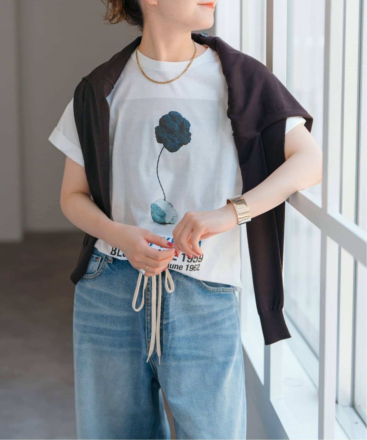 【スピック&スパン/Spick & Span】のART GRAPHIC Tシャツ インテリア・キッズ・メンズ・レディースファッション・服の通販 founy(ファニー) 　ファッション　Fashion　レディースファッション　Fashion for Women　トップス・カットソー　Cut & Sew Tops　シャツ・ブラウス・オフィスカジュアル　Elegant Blouses & Button-Ups　ロングTシャツ・Tシャツ　Longline T-Shirts & Tees　グラフィック　Graphic, Graphic Design　シンプル　Simple, Minimal　スラックス　Slacks, Dress Pants　デニム　Denim, Jeans Material　バランス　Balance, Style Balance　リラックス　Relax, Relaxed Fit　夏　Summer　その他カラー E|ID: prp329100004594586 ipo3291000000032729872