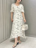【フレイ アイディー/FRAY I.D】のサテンカシュクールワンピース 人気、トレンドファッション・服の通販 founy(ファニー) ファッション Fashion レディースファッション Ladies' Fashion Online ワンピース Dress オケージョン Occasion 春 Spring カシュクール Cachecoeur サテン Satin 雑誌 Magazine とろみ Thickness デコルテ Decolletage トレンド Trend 定番 Standard 人気 Popularity プリント Print リボン Ribbon ビジネス 仕事 通勤 Business thumbnail FLOWER[936]|ID: prp329100004594590 ipo3291000000032640407