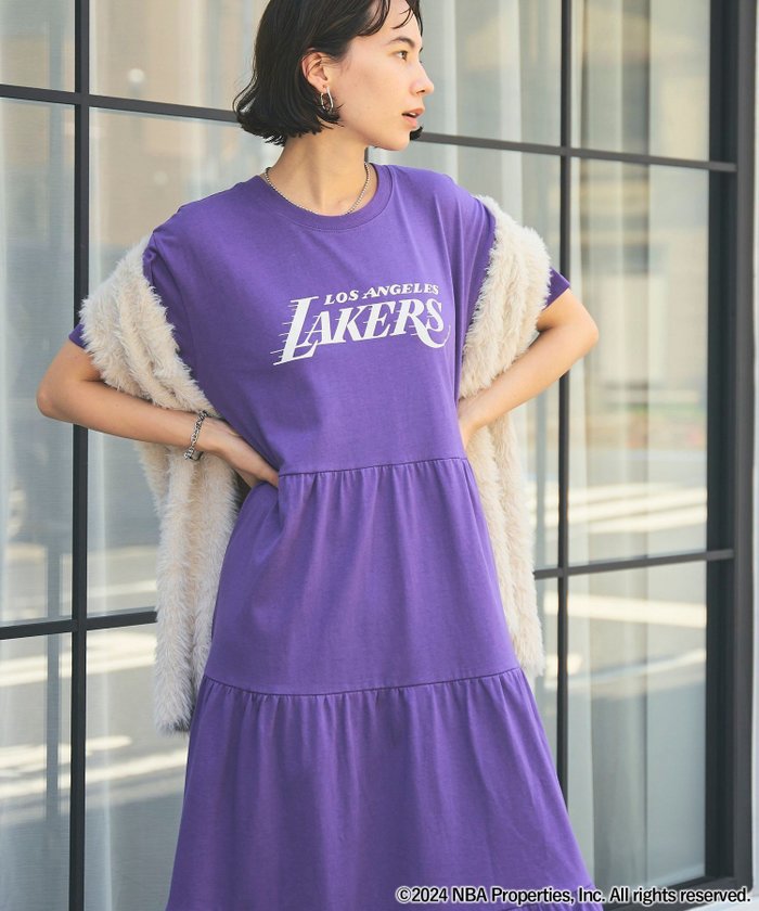 【コーエン/COEN】のNBA別注ロゴプリントティアードワンピース インテリア・キッズ・メンズ・レディースファッション・服の通販 founy(ファニー) https://founy.com/ ファッション Fashion レディースファッション Ladies' Fashion Online ワンピース Dress デニム Denim 人気 Popularity パープル Purple フェミニン Feminine プリント Print ボトム Bottom ポケット Pocket 別注 Special Order ルーズ Loose おすすめ Recommend |ID: prp329100004594784 ipo3291000000032643751