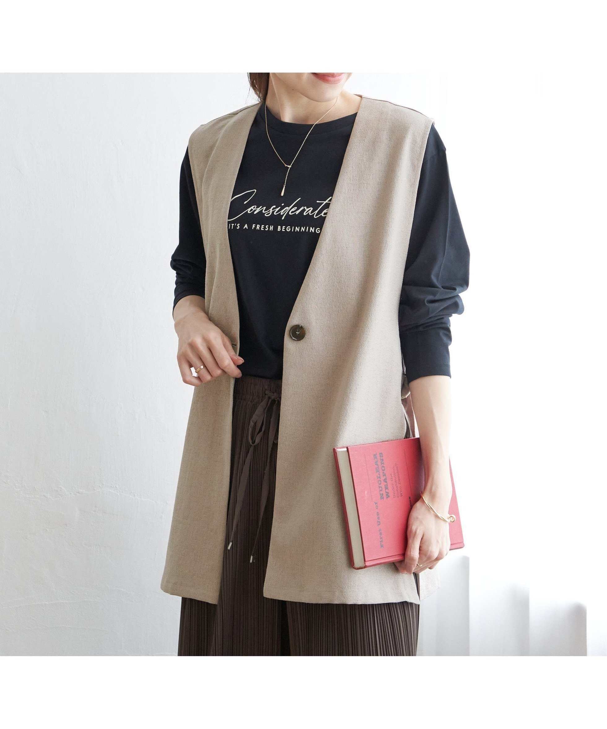 【イッカ/ikka】の【親子おそろい】テーラードジレ インテリア・キッズ・メンズ・レディースファッション・服の通販 founy(ファニー) 　ファッション　Fashion　レディースファッション　Ladies' Fashion Online　アウター　Coat Outerwear　トップス・カットソー　Tops/Tshirt　ベスト/ジレ　Gilets/Vests　おすすめ　Recommend　インナー　Inner　シンプル　Simple　定番　Standard　ベージュ|ID: prp329100004594853 ipo3291000000032644783