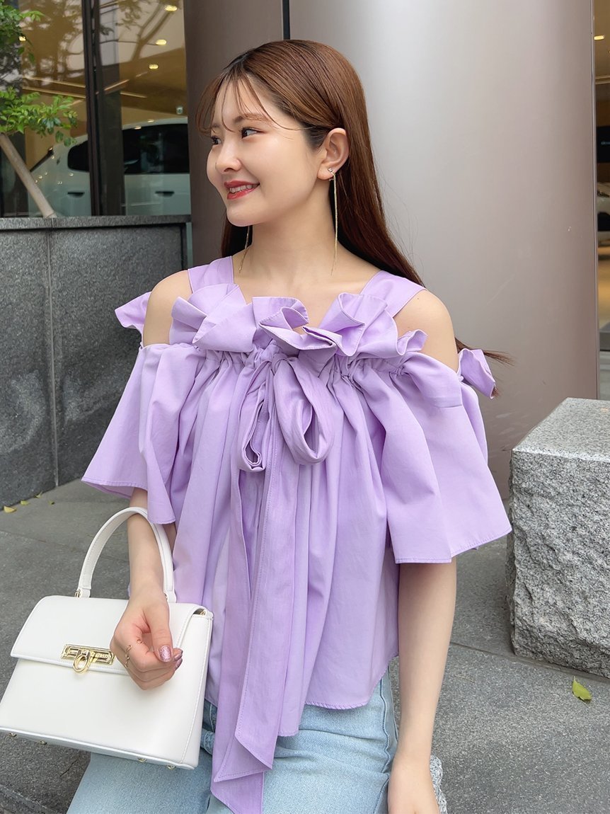 【スナイデル/SNIDEL】のオフショルリボンブラウス インテリア・キッズ・メンズ・レディースファッション・服の通販 founy(ファニー) 　ファッション　Fashion　レディースファッション　Ladies' Fashion Online　トップス・カットソー　Tops/Tshirt　シャツ/ブラウス　Shirts/Blouses　おすすめ　Recommend　ウェーブ　Wave　ギンガム　Gingham　ストレート　Straight　トレンド　Trend　フィット　Fit　フリル　Frills　フロント　Front　ラベンダー　Lavender　リボン　Ribbon　エレガント 上品　Elegant　LAV[071]|ID: prp329100004594855 ipo3291000000032644806