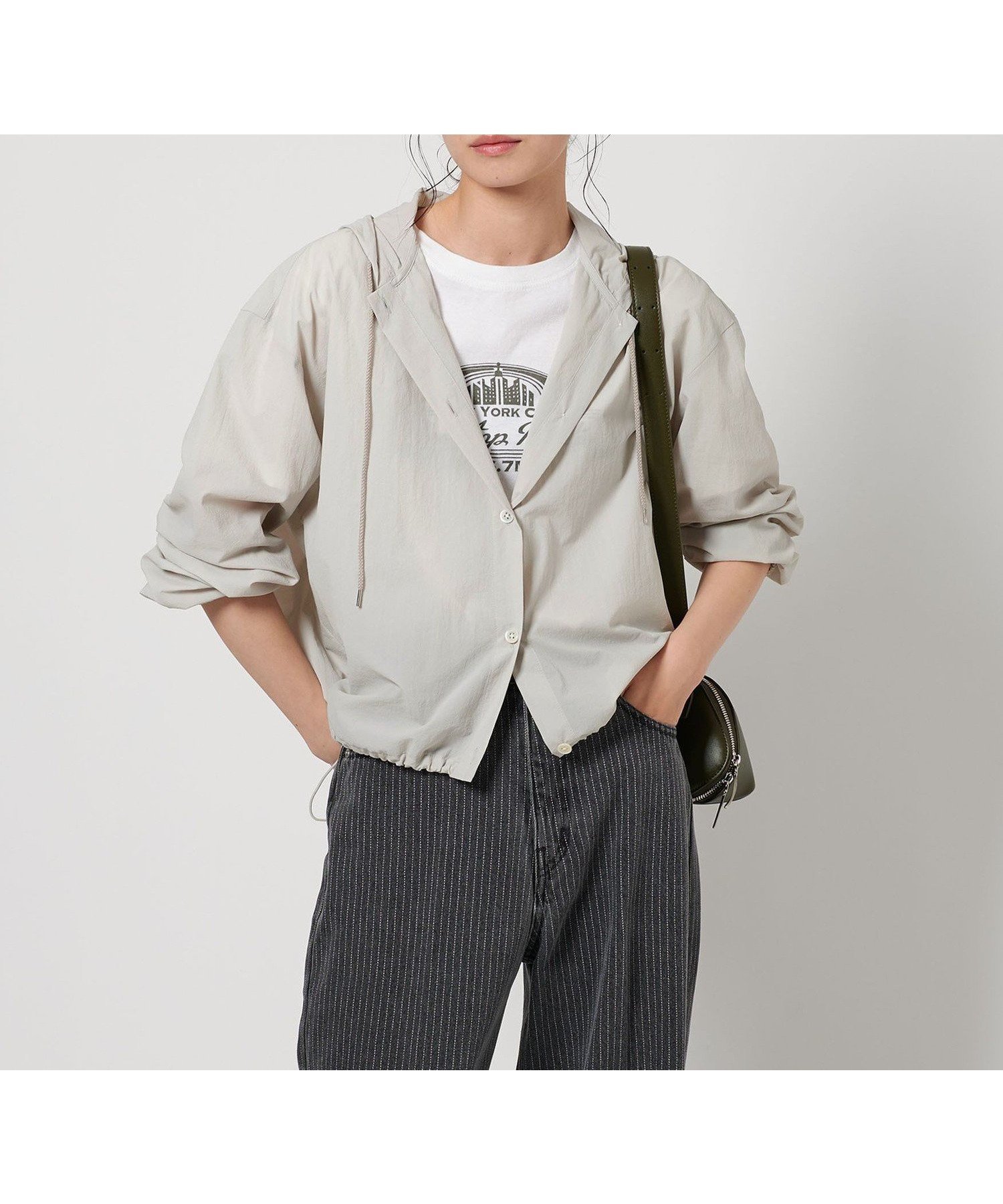 【ビューティ&ユース ユナイテッドアローズ/BEAUTY&YOUTH / UNITED ARROWS】のナイロン フード ドローストシャツ -UVカット- インテリア・キッズ・メンズ・レディースファッション・服の通販 founy(ファニー) 　ファッション　Fashion　レディースファッション　Ladies' Fashion Online　トップス・カットソー　Tops/Tshirt　シャツ/ブラウス　Shirts/Blouses　アウトドア　Outdoor　サロペット　Overalls　シンプル　Simple　タンク　Tank　ドローコード　Draw Cord　プリント　Print　ボトム　Bottom　羽織　Haori　おすすめ　Recommend　LT.GRAY|ID: prp329100004594856 ipo3291000000032644817
