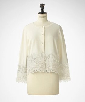 【ストロベリーフィールズ/STRAWBERRY FIELDS】のレース*パール釦ニットジャケット 人気、トレンドファッション・服の通販 founy(ファニー) ファッション Fashion レディースファッション Ladies' Fashion Online アウター Coat Outerwear ジャケット Jackets ジャケット Jacket パール Pearl レース Race |ID:prp329100004594887