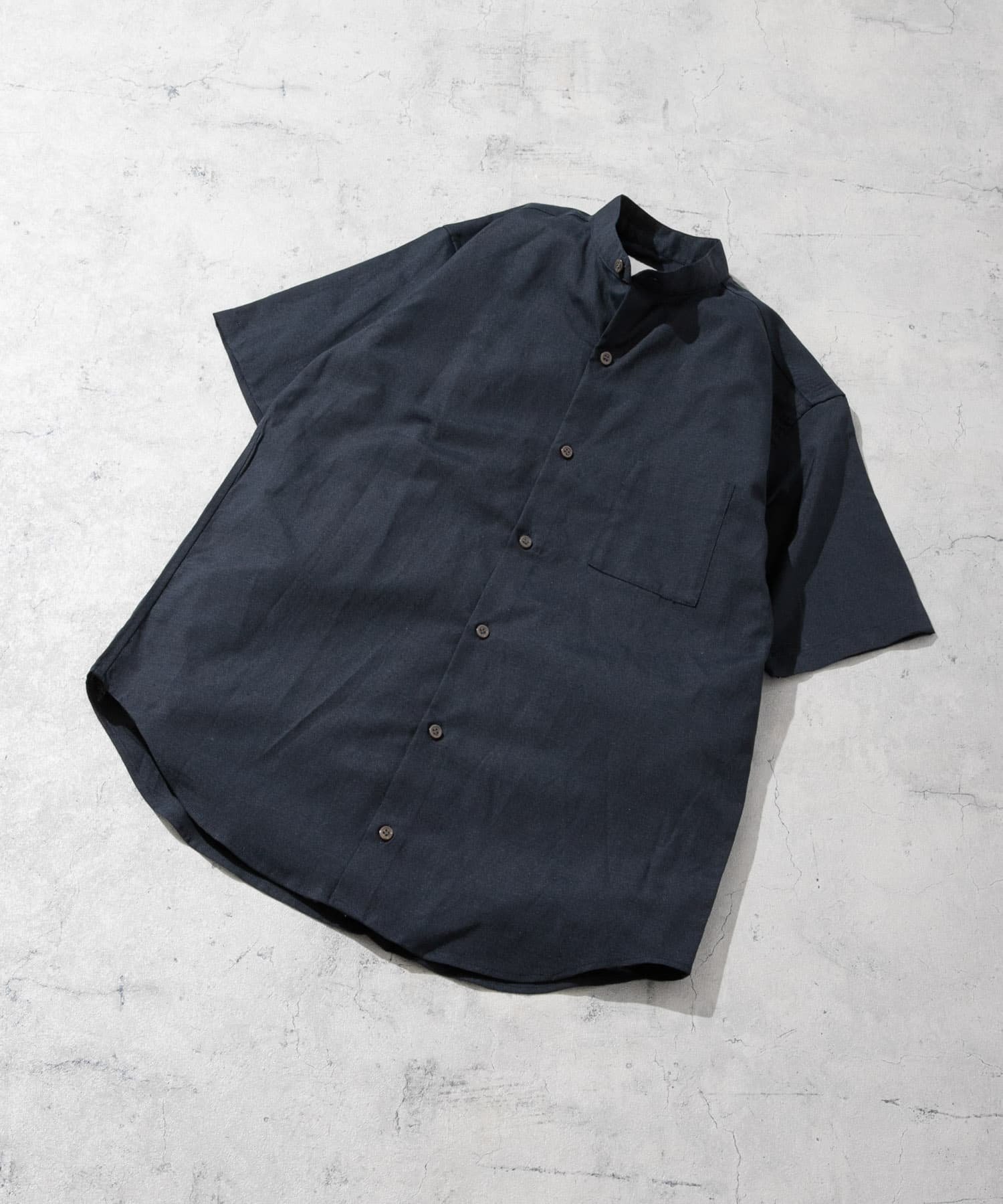 【アーバンリサーチ ロッソ/URBAN RESEARCH ROSSO / MEN】の『防シワ』『XLサイズあり』ハイパフォーマンスリネンバンド半袖シャツ インテリア・キッズ・メンズ・レディースファッション・服の通販 founy(ファニー) 　ファッション　Fashion　メンズファッション　Men's Style Online　サングラス　Sunglasses　サンダル　Sandals　シンプル　Simple　スニーカー　Sneakers　スラックス　Slacks　ダウン　Down　デニム　Denim　パフォーマンス　Performance　ベーシック　Basic　半袖　Short Sleeve　リネン　Linen　リュック　Ruck Sack　ワーク　Work　S/S・春夏　Ss・Spring/Summer　おすすめ　Recommend　夏　Summer　エレガント 上品　Elegant　ビジネス 仕事 通勤　Business　2025年　2025　2025春夏・S/S　Ss,Spring/Summer,2025　NAVY|ID: prp329100004594920 ipo3291000000032645546