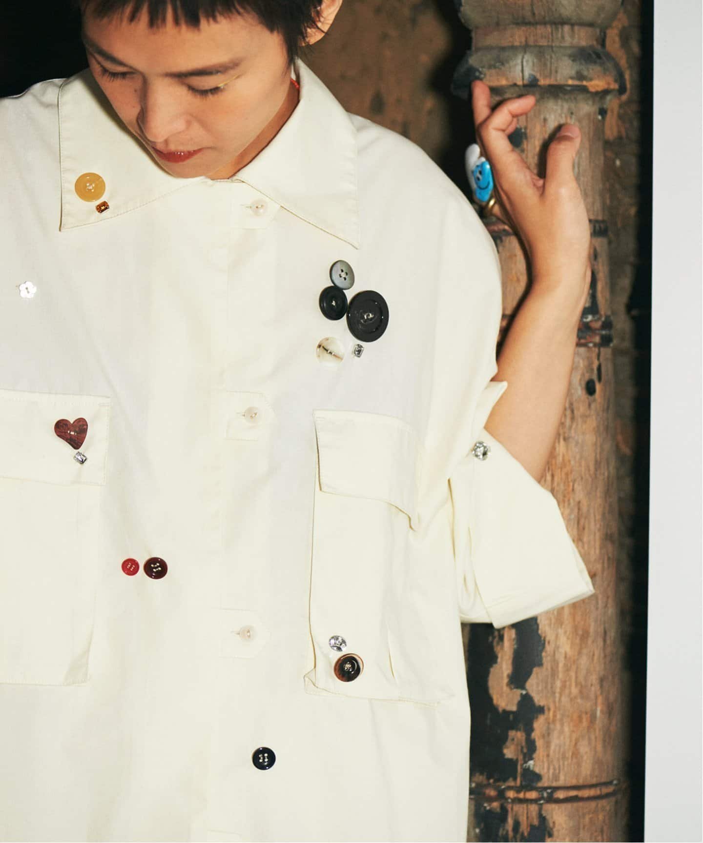 【ジャーナルスタンダード/JOURNAL STANDARD】の【YOU LOOK GOOD*JS】ランダムボタンシャツ 人気、トレンドファッション・服の通販 founy(ファニー) 　ファッション　Fashion　レディースファッション　Ladies' Fashion Online　トップス・カットソー　Tops/Tshirt　シャツ/ブラウス　Shirts/Blouses　2024年　2024　2024春夏・S/S　Ss,Spring/Summer,2024　おすすめ　Recommend　スペシャル　Special　ランダム　Random　 other-1|ID: prp329100004594926 ipo3291000000032645656