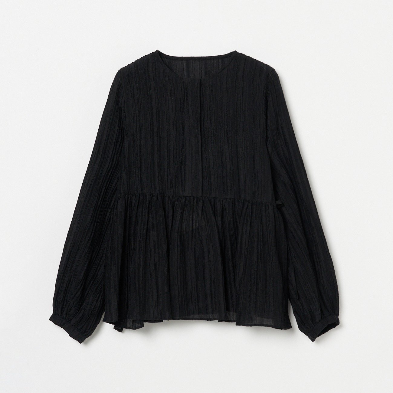 【エリオポール/heliopole】のSTRIPED CREPE SIDE SLIT BLOUSE インテリア・キッズ・メンズ・レディースファッション・服の通販 founy(ファニー) 　ファッション　Fashion　レディースファッション　Ladies' Fashion Online　シアー　Sheer　ストライプ　Stripe　スリット　Slit　ブラック|ID: prp329100004594928 ipo3291000000032645672