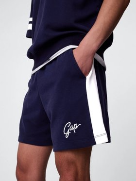 【ギャップ/GAP】のヴィンテージソフト スウェットショートパンツ 人気、トレンドファッション・服の通販 founy(ファニー) ファッション Fashion レディースファッション Fashion for Women パンツ Pants & Trousers ショートパンツ・ハーフパンツ High-Waisted & Relaxed Shorts ショート Short, Short Length ランニング Running, Running Wear, Activewear, Jogging リラックス Relax, Relaxed Fit ワンポイント One Point, Statement Accent ワーク Workwear, Utility Style 夏 Summer 春 Spring S/S・春夏 SS, Spring/Summer, Warm Season |ID:prp329100004594955
