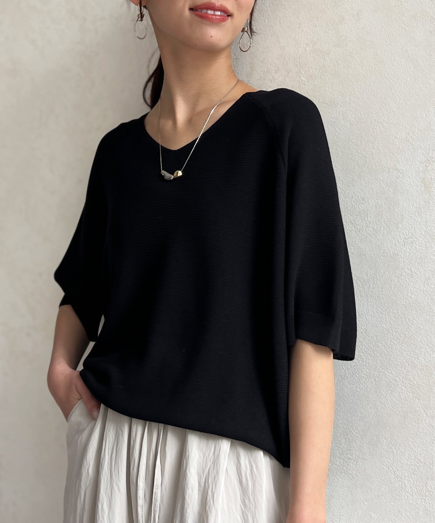 【シェトワ/Chez toi】のNEW Vネック5分袖シャリニットプルオーバー インテリア・キッズ・メンズ・レディースファッション・服の通販 founy(ファニー) 　ファッション　Fashion　レディースファッション　Ladies' Fashion Online　トップス・カットソー　Tops/Tshirt　ニット　Knit Tops　プルオーバー　Pullover　Vネック　V-Neck　シンプル　Simple　ストライプ　Stripe　デコルテ　Decolletage　定番　Standard　フェミニン　Feminine　リラックス　Relax　ワイド　Wide　プチプライス・低価格　Affordable　おすすめ　Recommend　ブラック|ID: prp329100004594986 ipo3291000000032646638