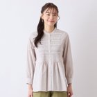 【リリアンビューティエクラ/Liliane Burty ECLAT】の【Charme par Eclat】ペンシルブロード スモッキングブラウス 人気、トレンドファッション・服の通販 founy(ファニー) ファッション Fashion レディースファッション Ladies' Fashion Online トップス・カットソー Tops/Tshirt シャツ/ブラウス Shirts/Blouses ギャザー Gather コレクション Collection ショルダー Shoulder ストライプ Stripe スモッキング Smocking スリット Slit デニム Denim トレンド Trend ドロップ Drop 長袖 Long Sleeve ブロード Broad ペンシル Pencil リュクス Luxe ロング Long おすすめ Recommend thumbnail ライトベージュ|ID: prp329100004595290 ipo3291000000032651370