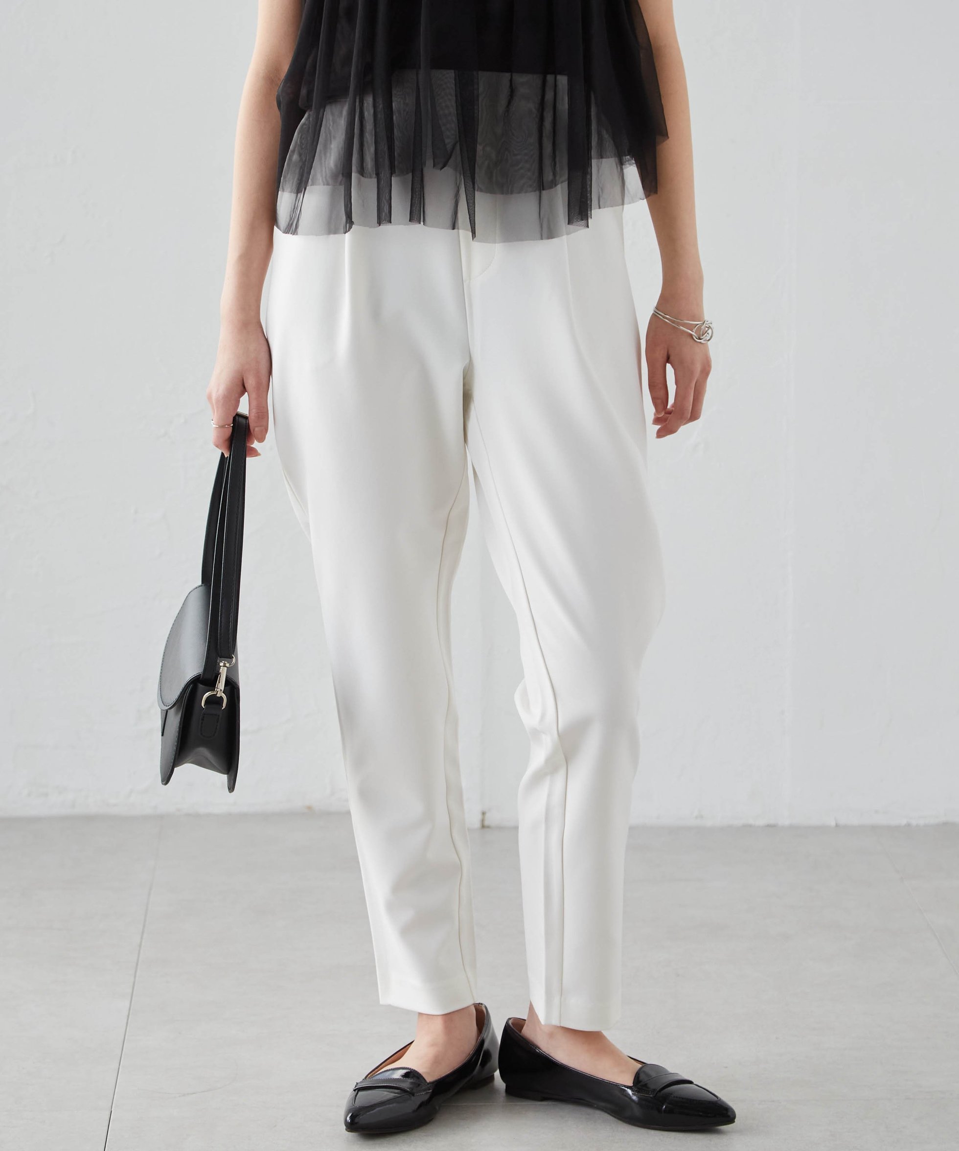 【ラナン/Ranan】のRanan/ 低身長サイズ有 美脚シルエットタックテーパードパンツ 人気、トレンドファッション・服の通販 founy(ファニー) 　ファッション　Fashion　レディースファッション　Ladies' Fashion Online　パンツ　Pants　ギャザー　Gather　サンダル　Sandals　ジャケット　Jacket　スキニー　Skinny　ストレッチ　Stretch　スニーカー　Sneakers　ツイル　Twill　デニム　Denim　フレア　Flare　プチプライス・低価格　Affordable　 other-1|ID: prp329100004595291 ipo3291000000032651375