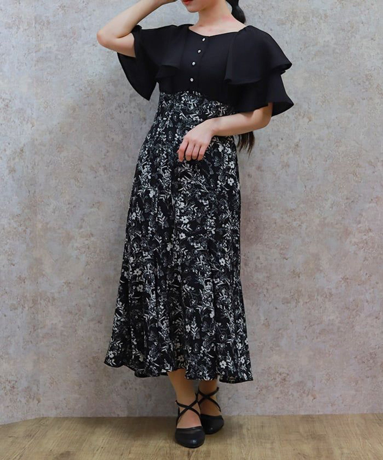 【アクシーズファム/axes femme】のハイウエストドッキングワンピース インテリア・キッズ・メンズ・レディースファッション・服の通販 founy(ファニー) 　ファッション　Fashion　レディースファッション　Fashion for Women　ワンピース　Dresses　おすすめ　Recommended / Our Picks　シャーリング　Shirring, Ruched　シンプル　Simple, Minimal　ドッキング　Docking, Mixed Material　フェミニン　Feminine, Girly　レース　Lace, Lace Fabric　切替　Switching, Contrast Panel　無地　Plain, Solid Color　黒|ID: prp329100004595316 ipo3291000000032651614