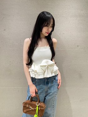 【リリーブラウン/Lily Brown】 ラッフルフリルベアニットトップス人気、トレンドファッション・服の通販 founy(ファニー) 雑誌掲載アイテム Magazine Items ファッション雑誌 Fashion Magazines スウィート Sweet ビジンヒャッカ 美人百花 アール ar ファッション Fashion レディースファッション Ladies' Fashion Online トップス・カットソー Tops/Tshirt ニット Knit Tops 3月号 March Issue おすすめ Recommend フィット Fit フリル Frills 春 Spring 雑誌 Magazine |ID:prp329100004595546