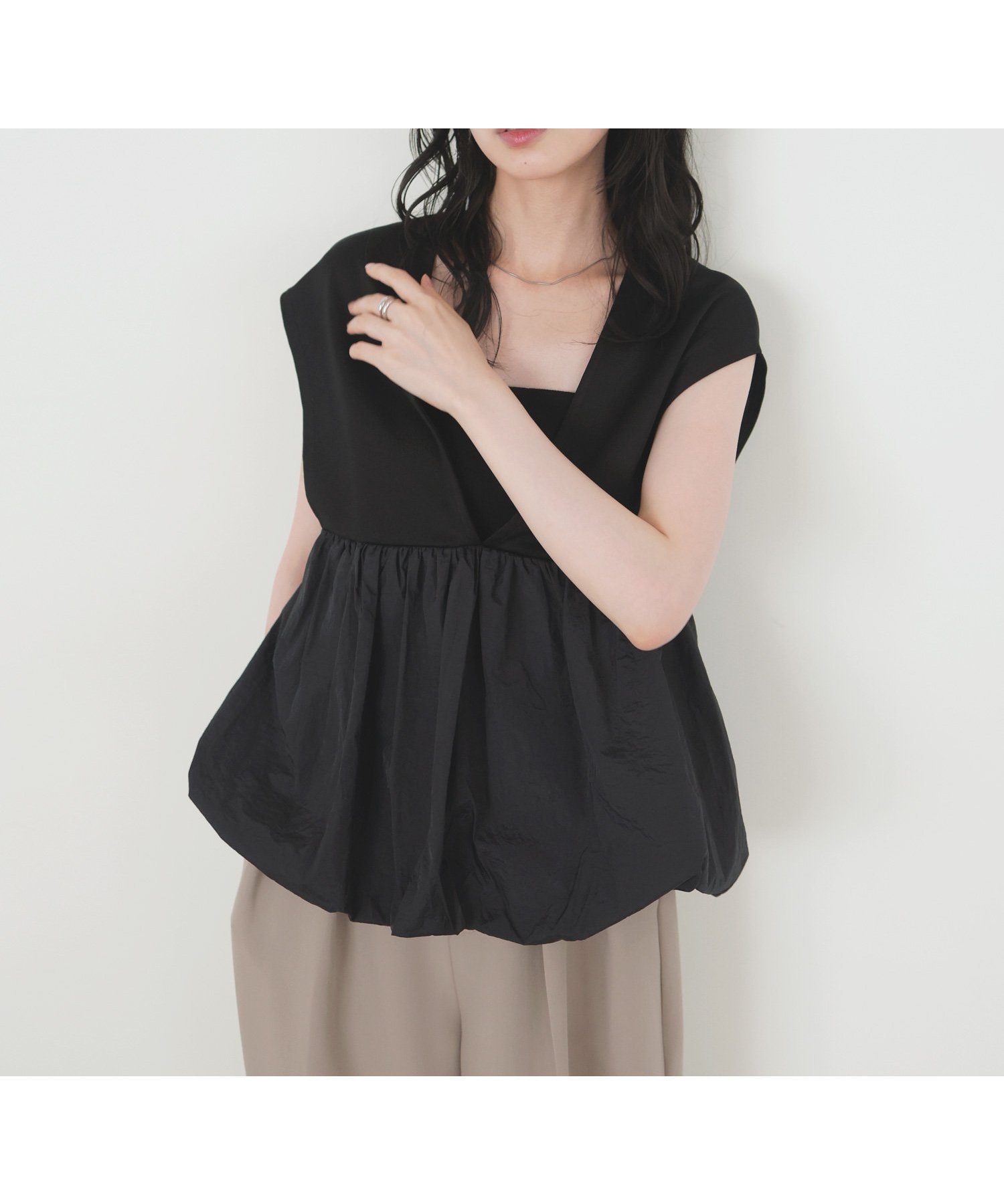 【リアン/Lian】のVネックバルーンベスト インテリア・キッズ・メンズ・レディースファッション・服の通販 founy(ファニー) 　ファッション　Fashion　レディースファッション　Ladies' Fashion Online　アウター　Coat Outerwear　トップス・カットソー　Tops/Tshirt　ベスト/ジレ　Gilets/Vests　Vネック　V-Neck　ベスト　Vest　ペプラム　Peplum　ブラック|ID: prp329100004595700 ipo3291000000032655800