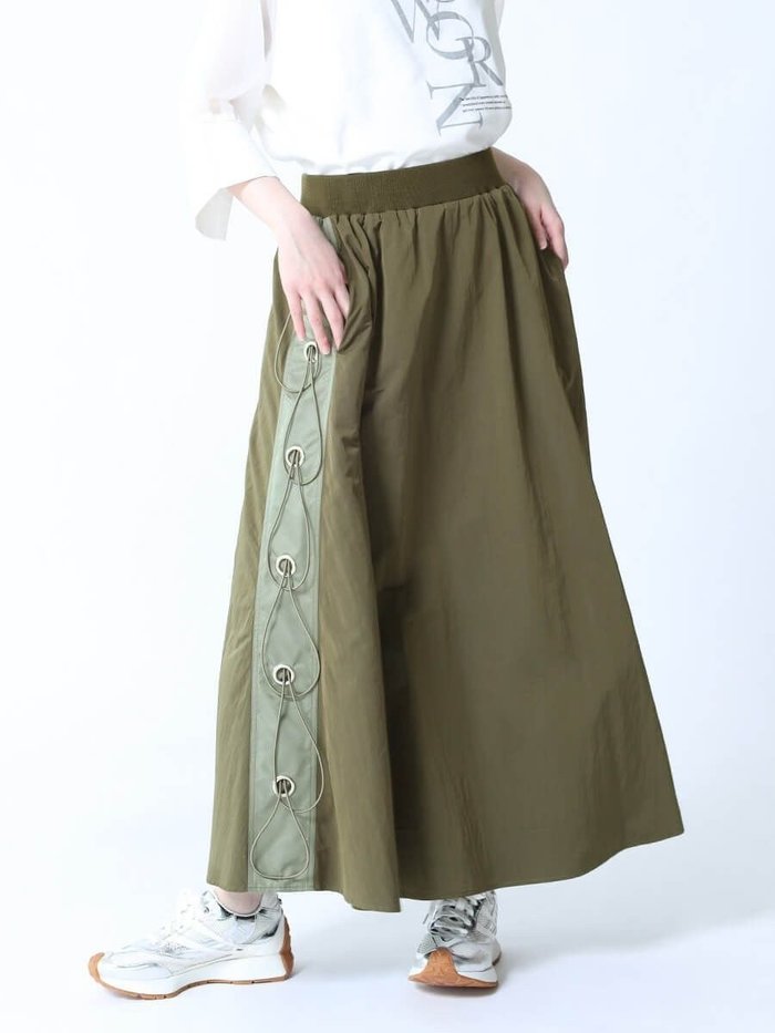 【ラシュッド/LASUD】のサイドリングフレアスカート インテリア・キッズ・メンズ・レディースファッション・服の通販 founy(ファニー) https://founy.com/ ファッション Fashion レディースファッション Fashion for Women スカート Skirts Aライン・フレアスカート A-Line & Flared Skirts ドローコード Drawcord, Drawstring Cord フレア Flare, Flared フープ Hoop, Hoop Earrings ミドル Middle Length, Mid Height エレガント 上品 Elegant |ID: prp329100004595706 ipo3291000000032655820