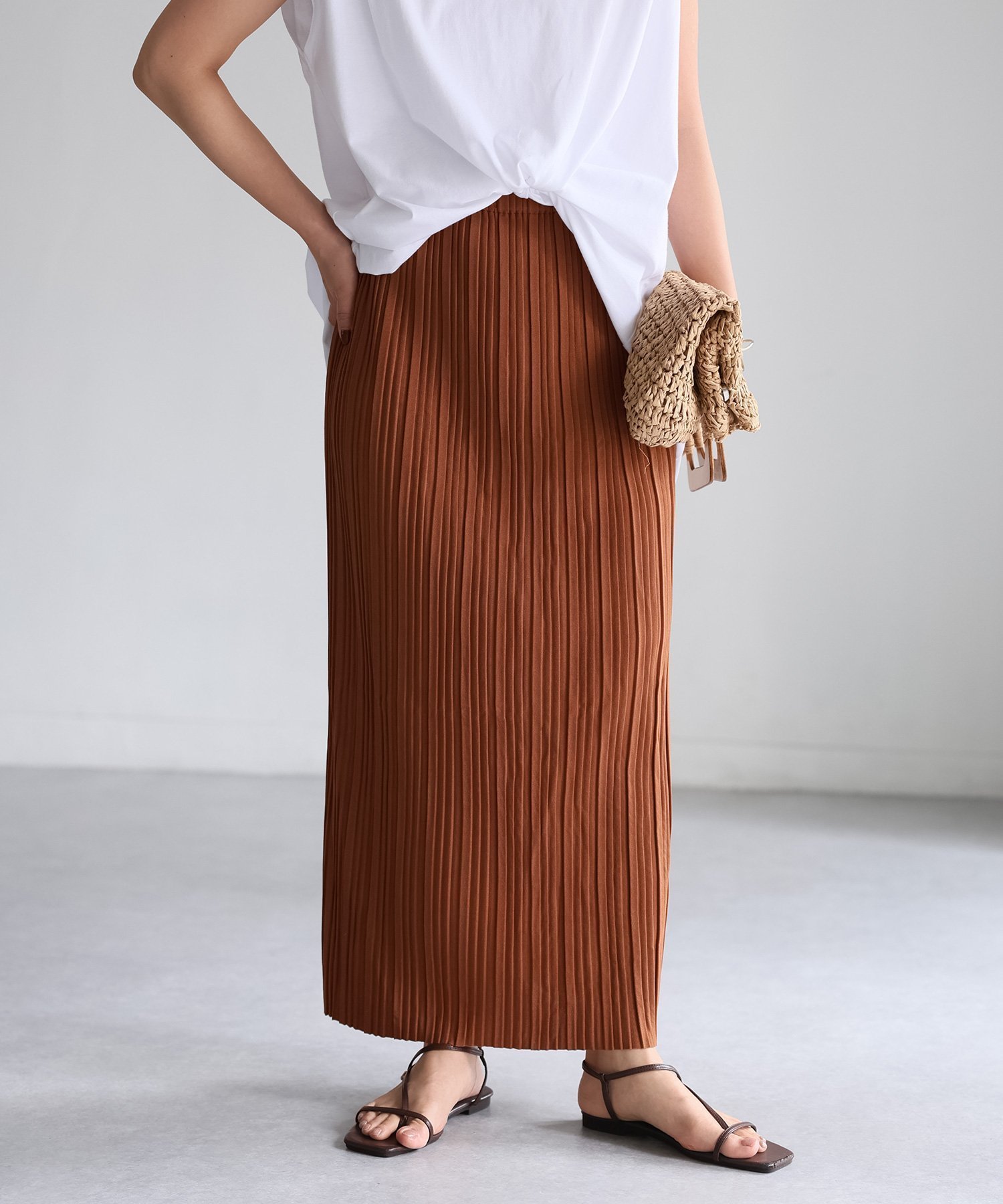 【リベリー/Riberry】のウエストゴムプリーツスカート インテリア・キッズ・メンズ・レディースファッション・服の通販 founy(ファニー) 　ファッション　Fashion　レディースファッション　Ladies' Fashion Online　スカート　Skirt　プリーツスカート　Pleated Skirts　キャップ　Cap　キャミソール　Camisole　サンダル　Sandals　スニーカー　Sneakers　タンク　Tank　プリーツ　Pleats　ベーシック　Basic　楽ちん　Easy　エレガント 上品　Elegant　ブラウン|ID: prp329100004595735 ipo3291000000032656316