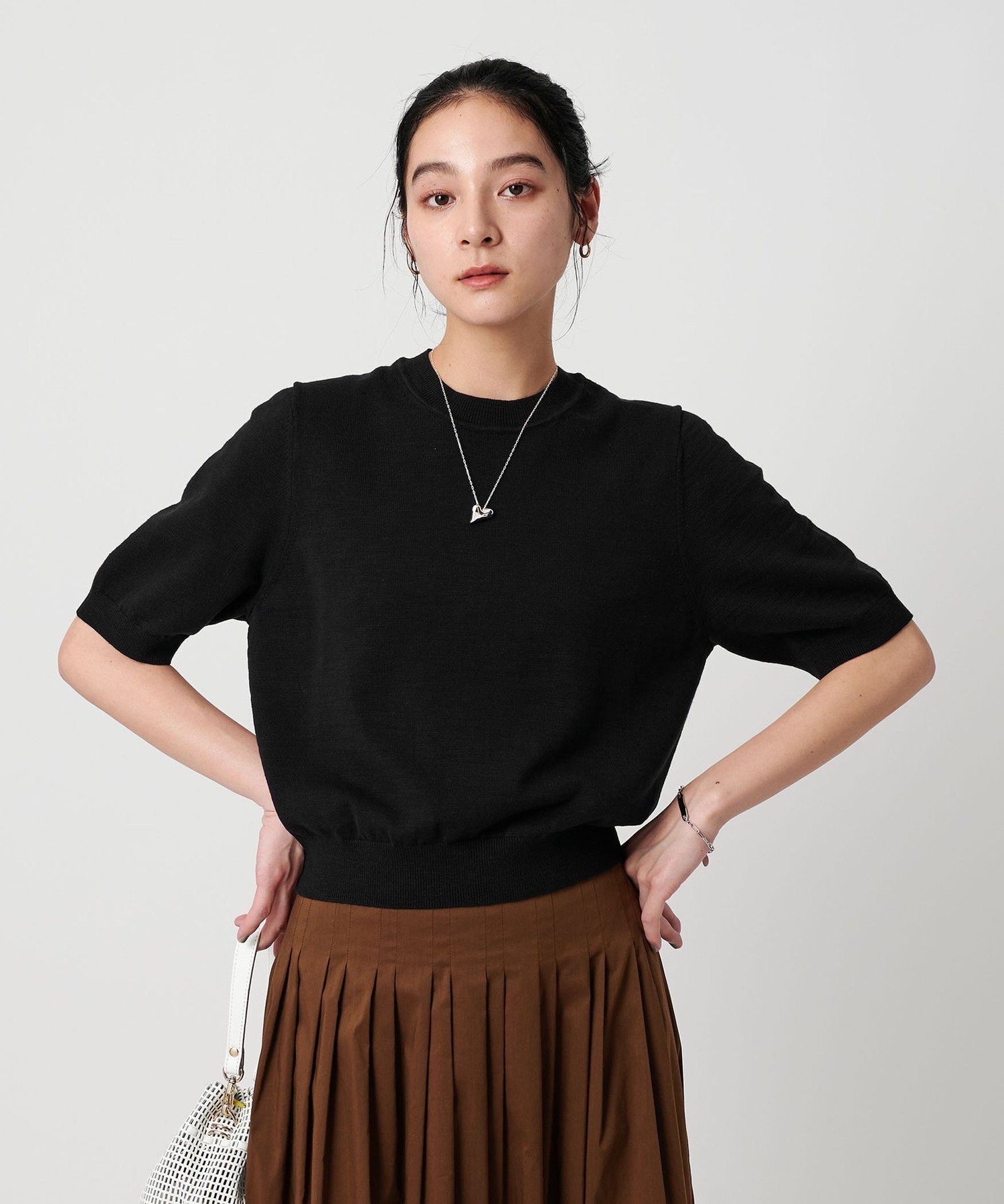 【ビューティ&ユース ユナイテッドアローズ/BEAUTY&YOUTH / UNITED ARROWS】のコットンスラブショートスリーブニット インテリア・キッズ・メンズ・レディースファッション・服の通販 founy(ファニー) 　ファッション　Fashion　レディースファッション　Ladies' Fashion Online　トップス・カットソー　Tops/Tshirt　ニット　Knit Tops　サマー　Summer　スラックス　Slacks　デニム　Denim　フィット　Fit　ボトム　Bottom　半袖　Short Sleeve　BLACK|ID: prp329100004596032 ipo3291000000032659170