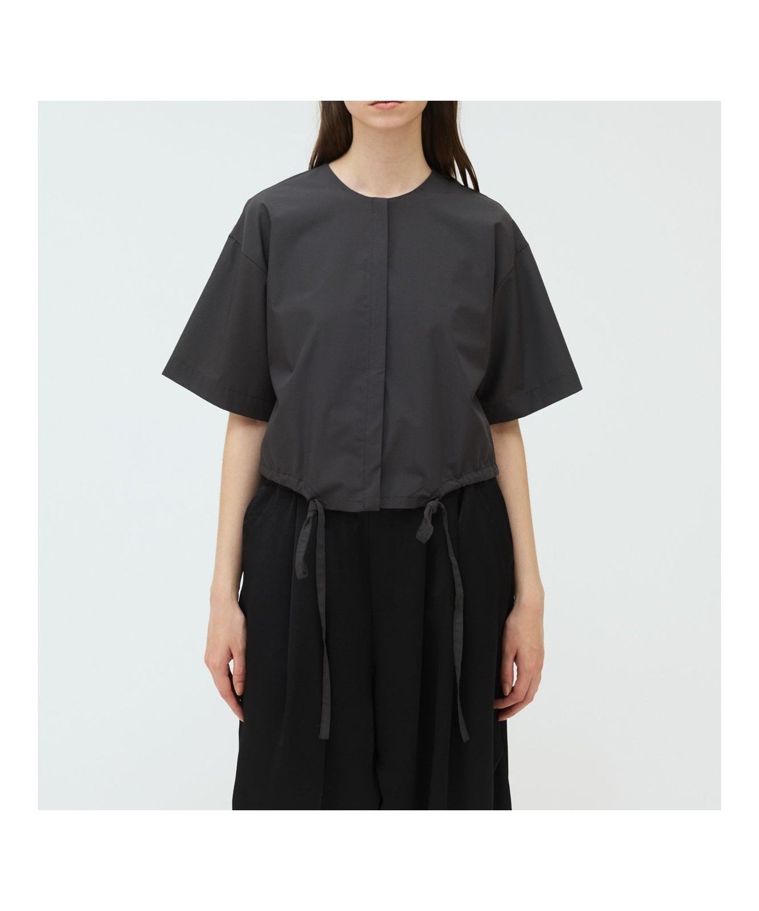 【マーコート/MARcourt】のmizuiro ind ドローストリングシャツ インテリア・キッズ・メンズ・レディースファッション・服の通販 founy(ファニー) 　ファッション　Fashion　レディースファッション　Fashion for Women　トップス・カットソー　Cut & Sew Tops　シャツ・ブラウス・オフィスカジュアル　Elegant Blouses & Button-Ups　ショート　Short, Short Length　シンプル　Simple, Minimal　フロント　Front, Front Design　ポケット　Pocket, Pocket Detail　無地　Plain, Solid Color　ダークグレー|ID: prp329100004596119 ipo3291000000032994448