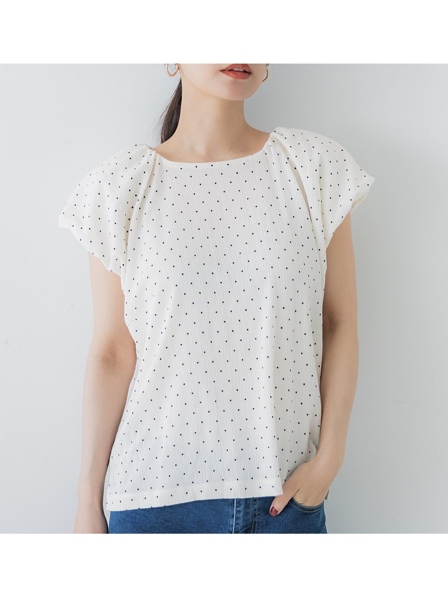 【コカ/COCA】のパフスリーブブラウス インテリア・キッズ・メンズ・レディースファッション・服の通販 founy(ファニー) 　ファッション　Fashion　レディースファッション　Ladies' Fashion Online　トップス・カットソー　Tops/Tshirt　シャツ/ブラウス　Shirts/Blouses　おすすめ　Recommend　サロペット　Overalls　シンプル　Simple　スリーブ　Sleeve　デニム　Denim　バランス　Balance　ボトム　Bottom　ポケット　Pocket　B|ID: prp329100004596138 ipo3291000000032660874
