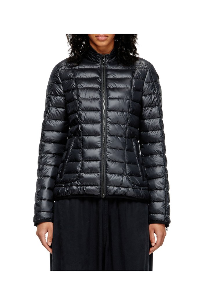 【ディーゼル/DIESEL】のウィメンズ パファージャケット W-PILOT-FEM インテリア・キッズ・メンズ・レディースファッション・服の通販 founy(ファニー) https://founy.com/ ファッション Fashion レディースファッション Fashion for Women アウター Coat / Outerwear Collection レディースジャケット・軽アウター Jackets カフス Cuff Design キルティング Quilted, Quilting コンパクト Compact, Small Size ジップ Zip, Zipper スタイリッシュ Stylish, Fashionable スポーティ Sporty, Casual Athletic パイピング Piping, Trim Design フィット Fit, Slim Fit |ID: prp329100004596153 ipo3291000000032661041